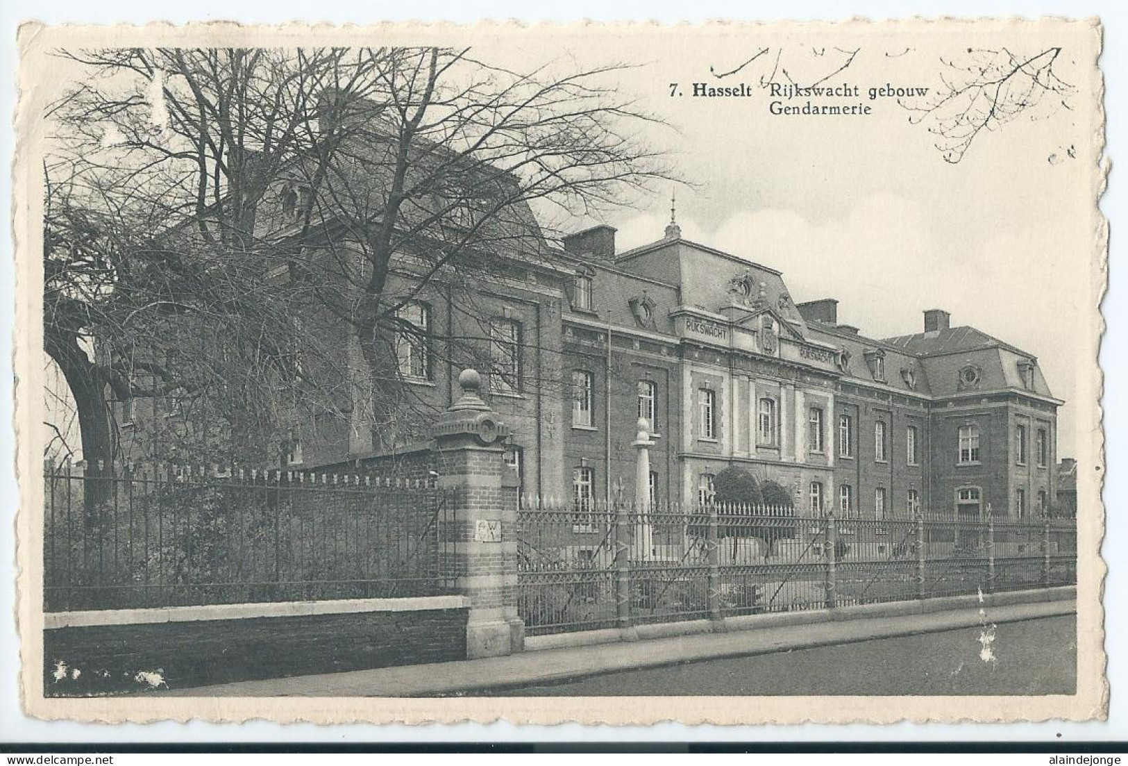 Hasselt - Rijkswacht Gebouw - Gendarmerie  - Hasselt