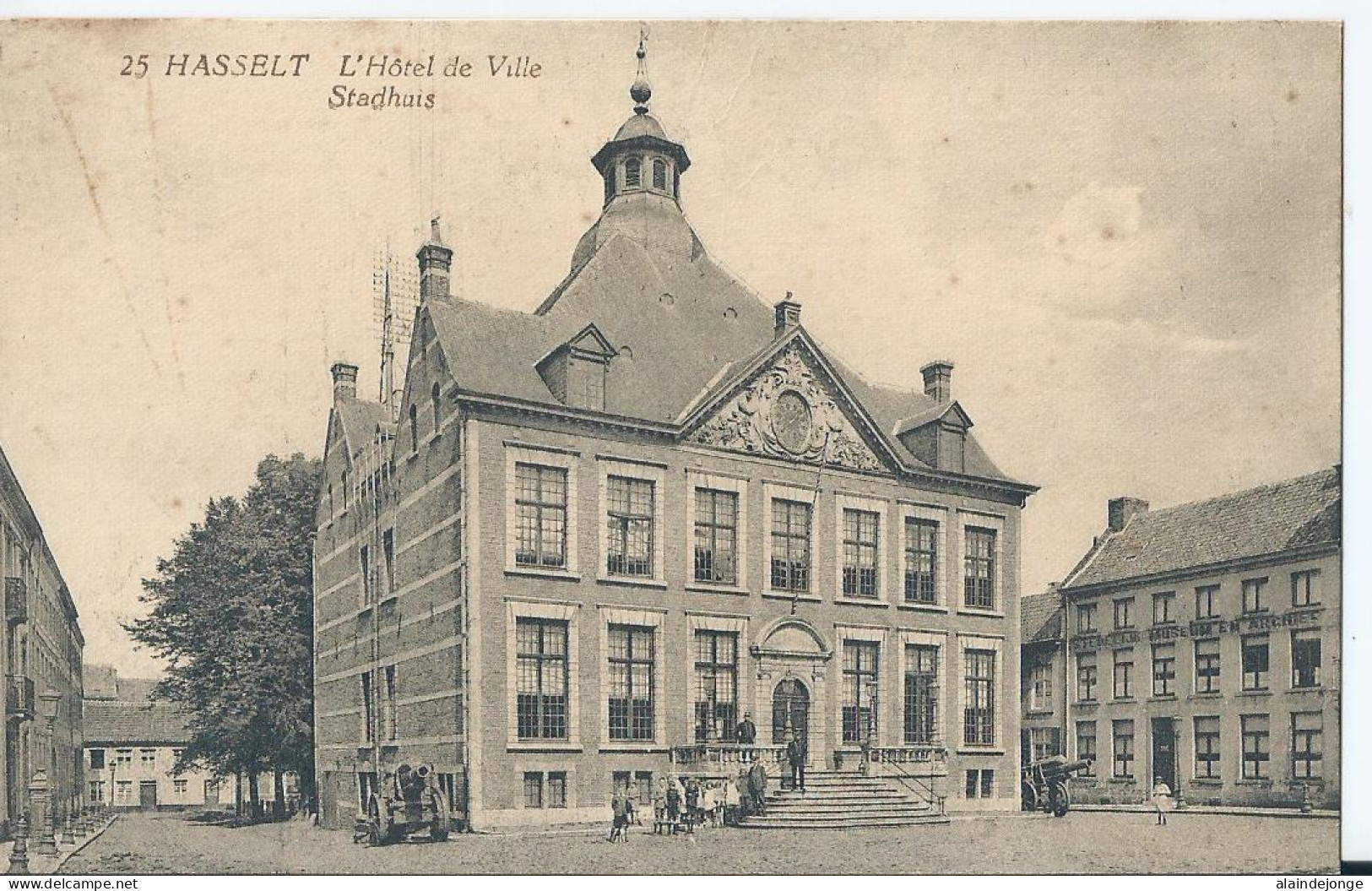 Hasselt - L'Hôtel De Ville - Stadhuis  - Hasselt