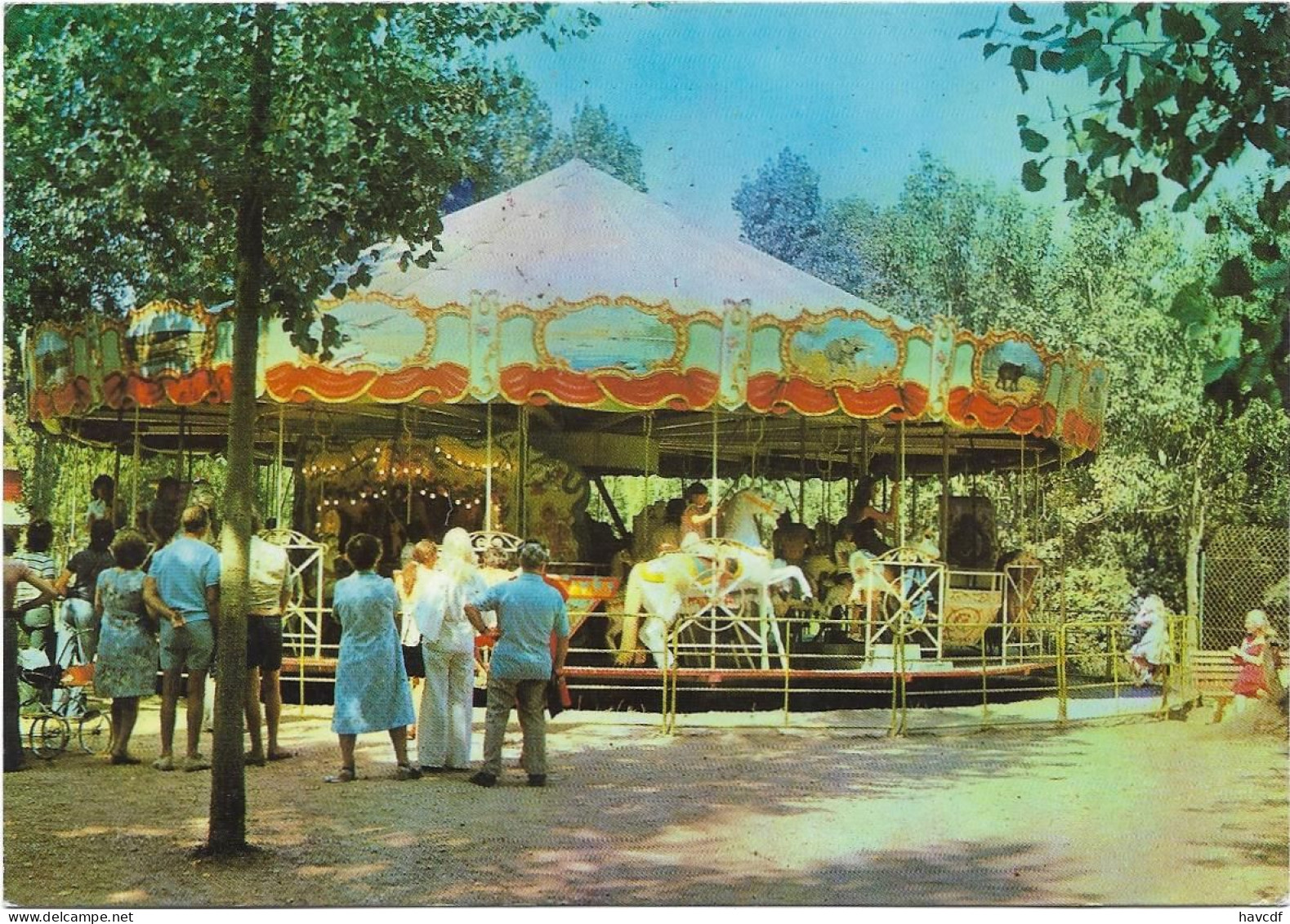 CPSM -  Format  10,5 X 15 Cm - édit. MONACHROME - 402 - BAGATELLE - Parc D'attractions (62) - Foires