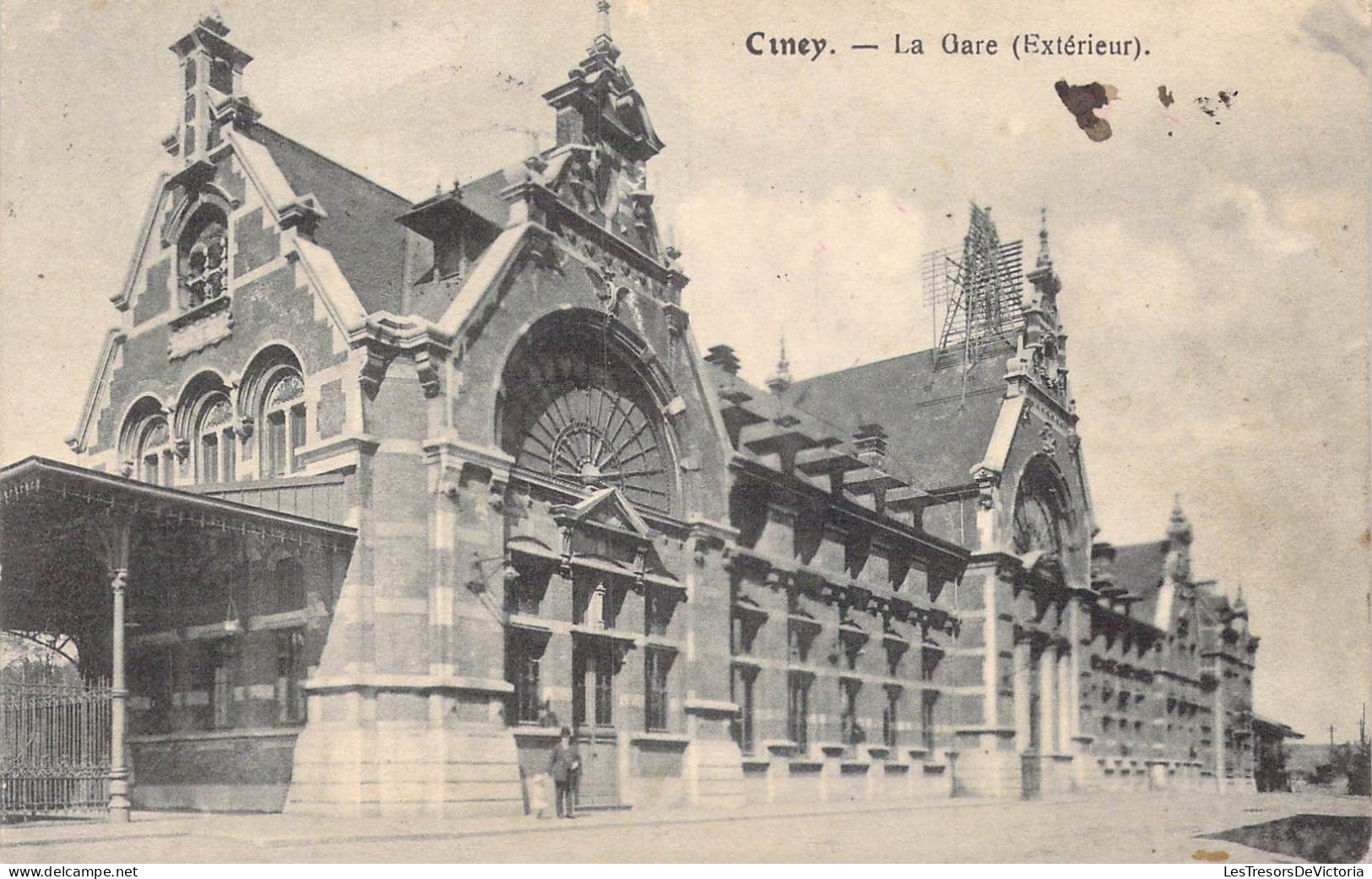 BELGIQUE - Ciney - La Gare ( Extérieur ) - Carte Postale Ancienne - Ciney