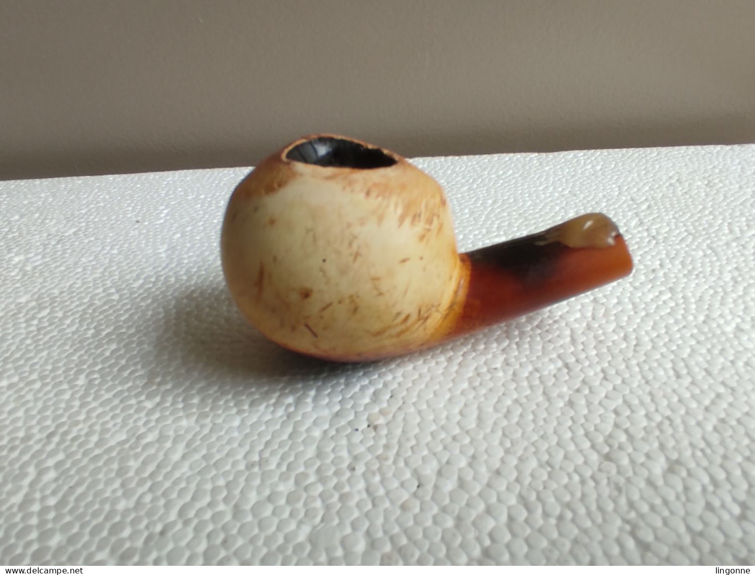 Ancienne PIPE En écume De Mer Sans Embouts Long 8,8 Cm Env Diamètre : 5 Cm Poids : 50 Grammes - Meerschaumpfeifen