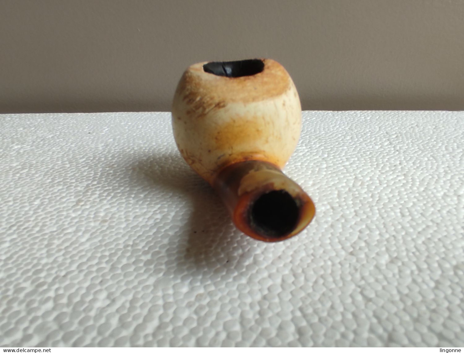 Ancienne PIPE En écume De Mer Sans Embouts Long 8,8 Cm Env Diamètre : 5 Cm Poids : 50 Grammes - Meerschaum Pipes