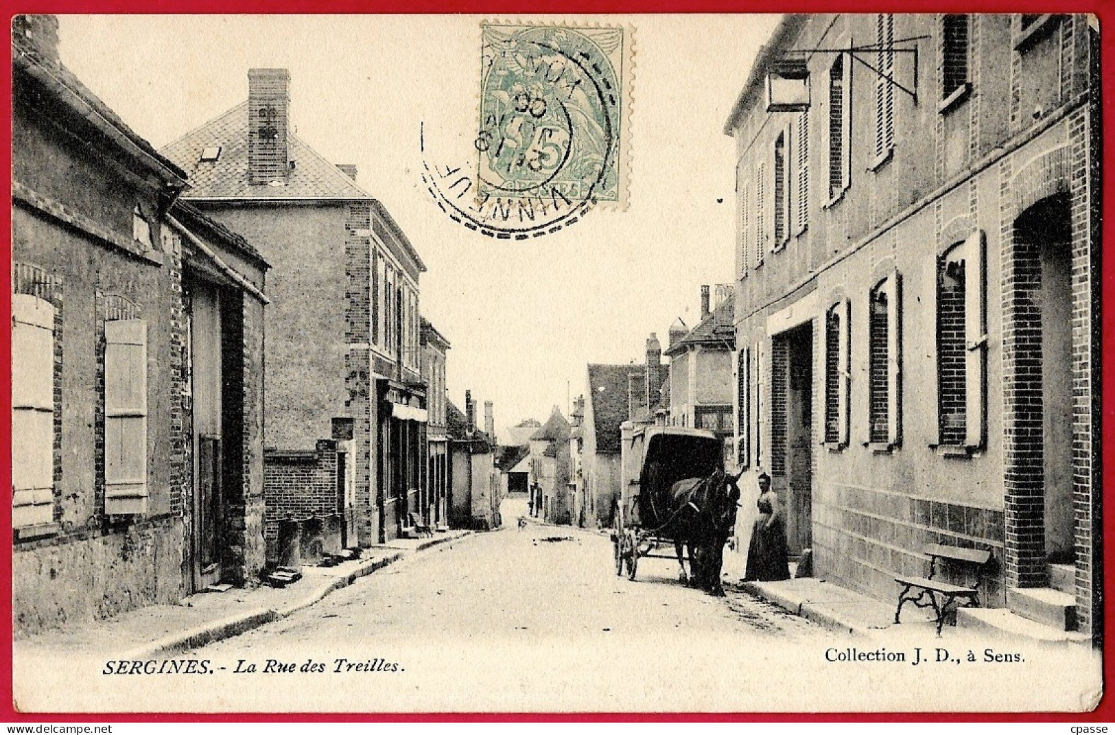 CPA 89 SERGINES Yonne - La Rue Des Treilles (attelage) - Sergines