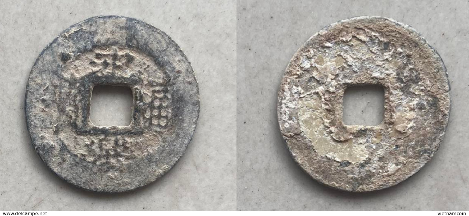 Ancient Annam Coin  Vinh Lac Thong Bao (zinc Coin) THE NGUYEN LORDS (1558-1778) - Viêt-Nam