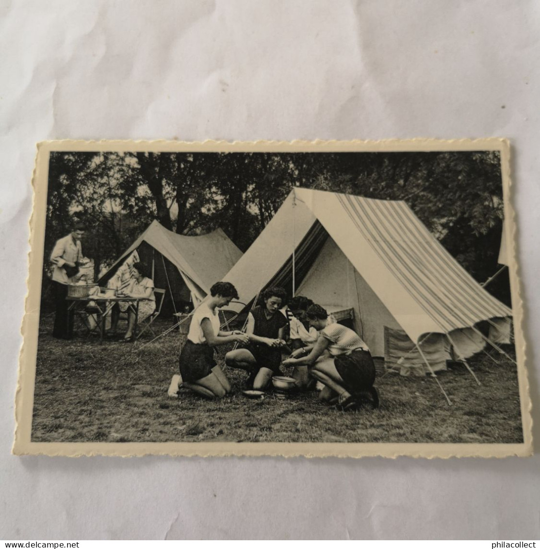 Bredene - Breedene S/Mer // Hippodrome // Camping No. 1. (Voor De Tent) 19?? - Bredene