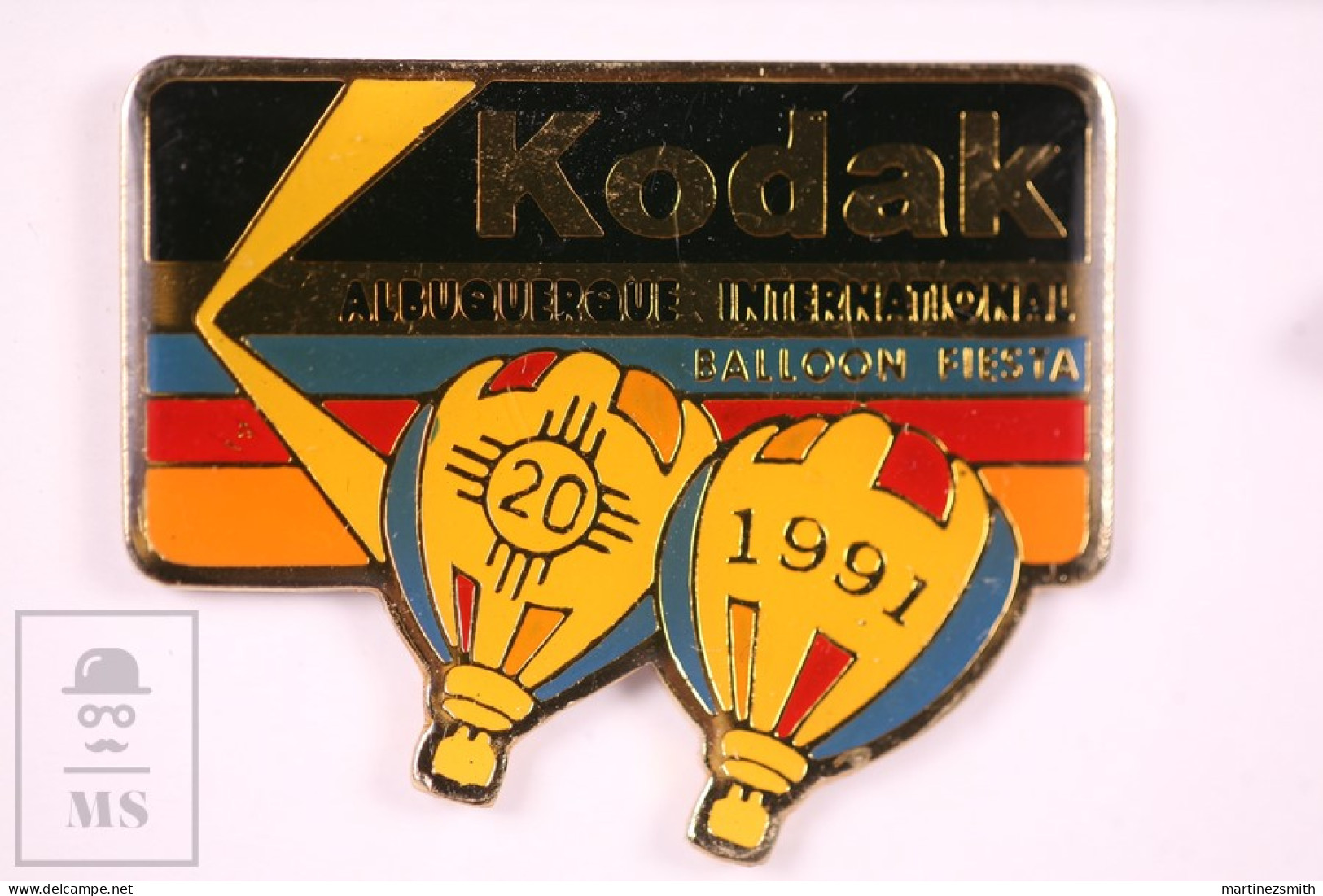 Pin Hot Balloon FIesta Albuquerque 1991 - Kodak - 32 X 26 Mm - Butterfly Fastener - Airships