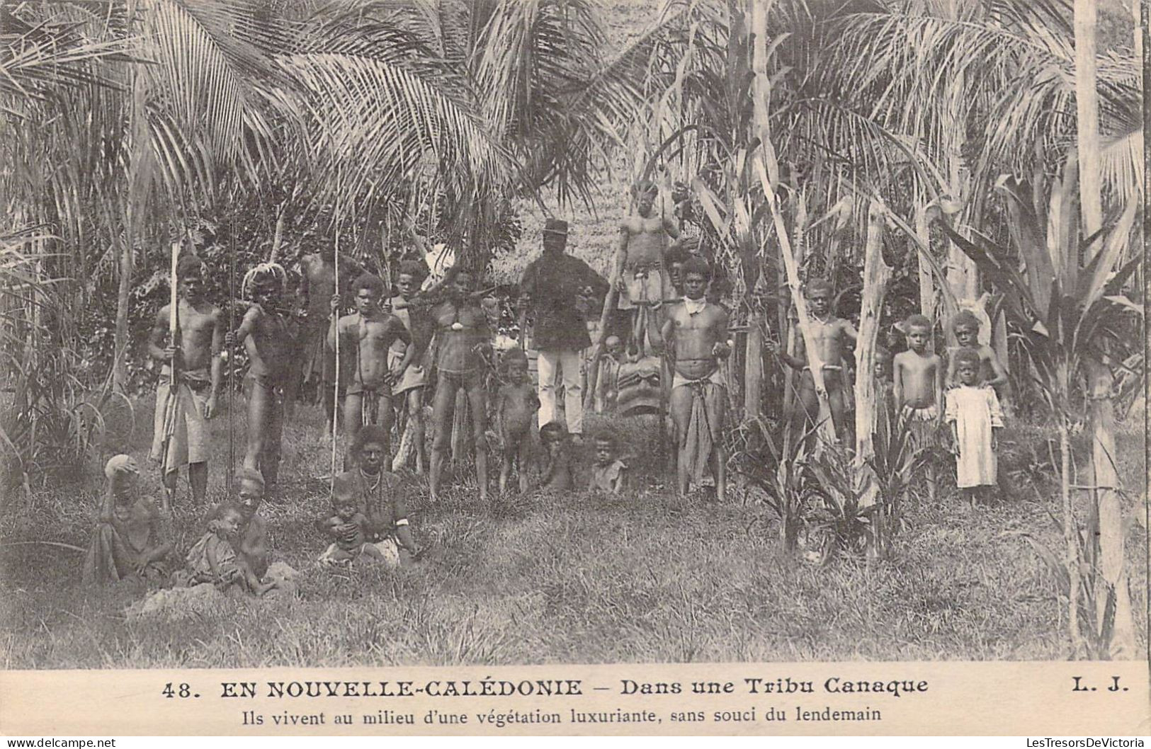 FRANCE - En Nouvelle Calédonie - Dans Une Tribu Canaque - Carte Postale Ancienne - Nouvelle Calédonie