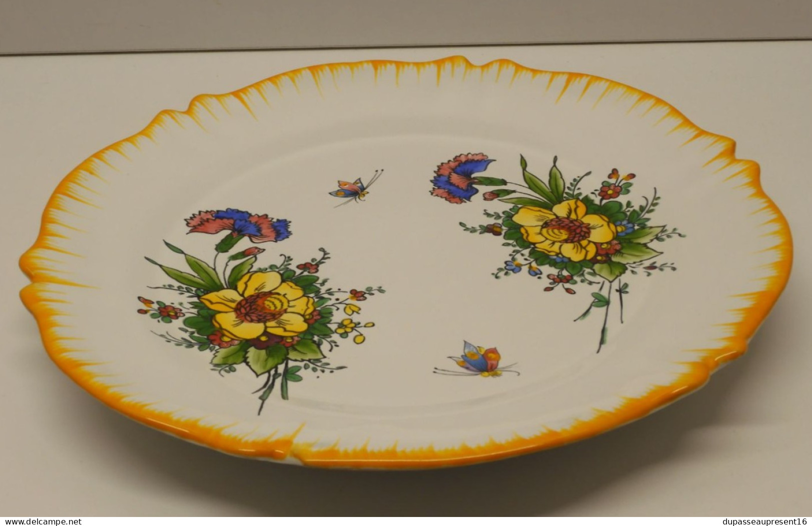 -BELLE ASSIETTE CERAMIQUE ROULLET RENOLEAU BASE SAINT GENIS RARE COULEUR JAUNE   E