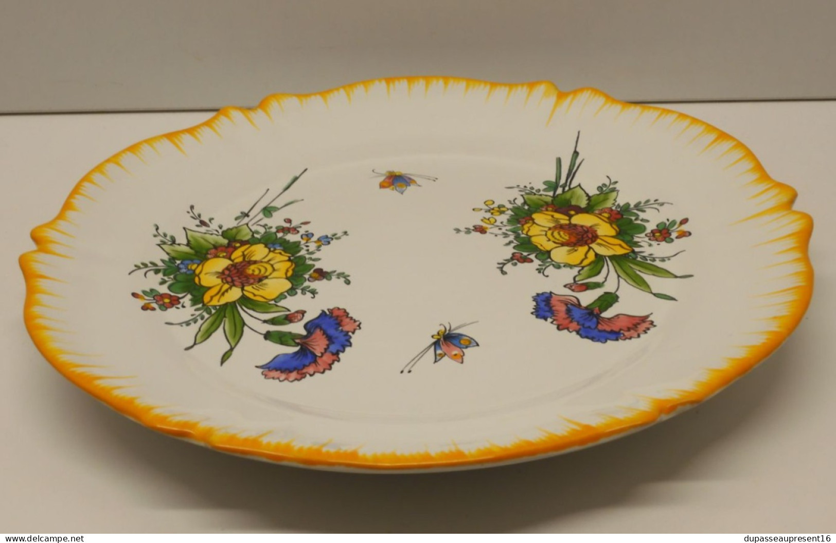 -BELLE ASSIETTE CERAMIQUE ROULLET RENOLEAU BASE SAINT GENIS RARE COULEUR JAUNE   E