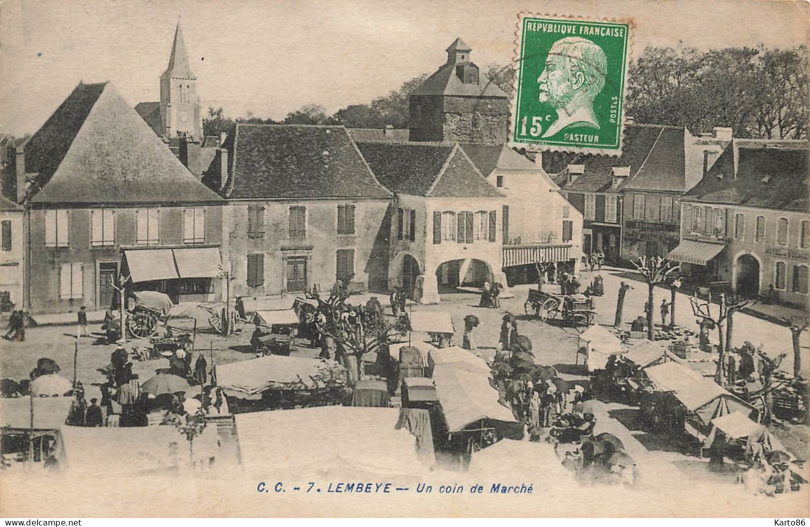 Lembeye * Un Coin Du Marché * Villageois - Lembeye