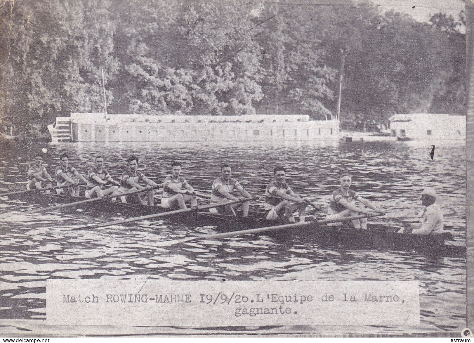 Cpa / Photo - 75 Paris - Sport Aviron - Match à Huit Entre Le Rowing Club De Paris Et La Société Nautique De La Marne - Aviron