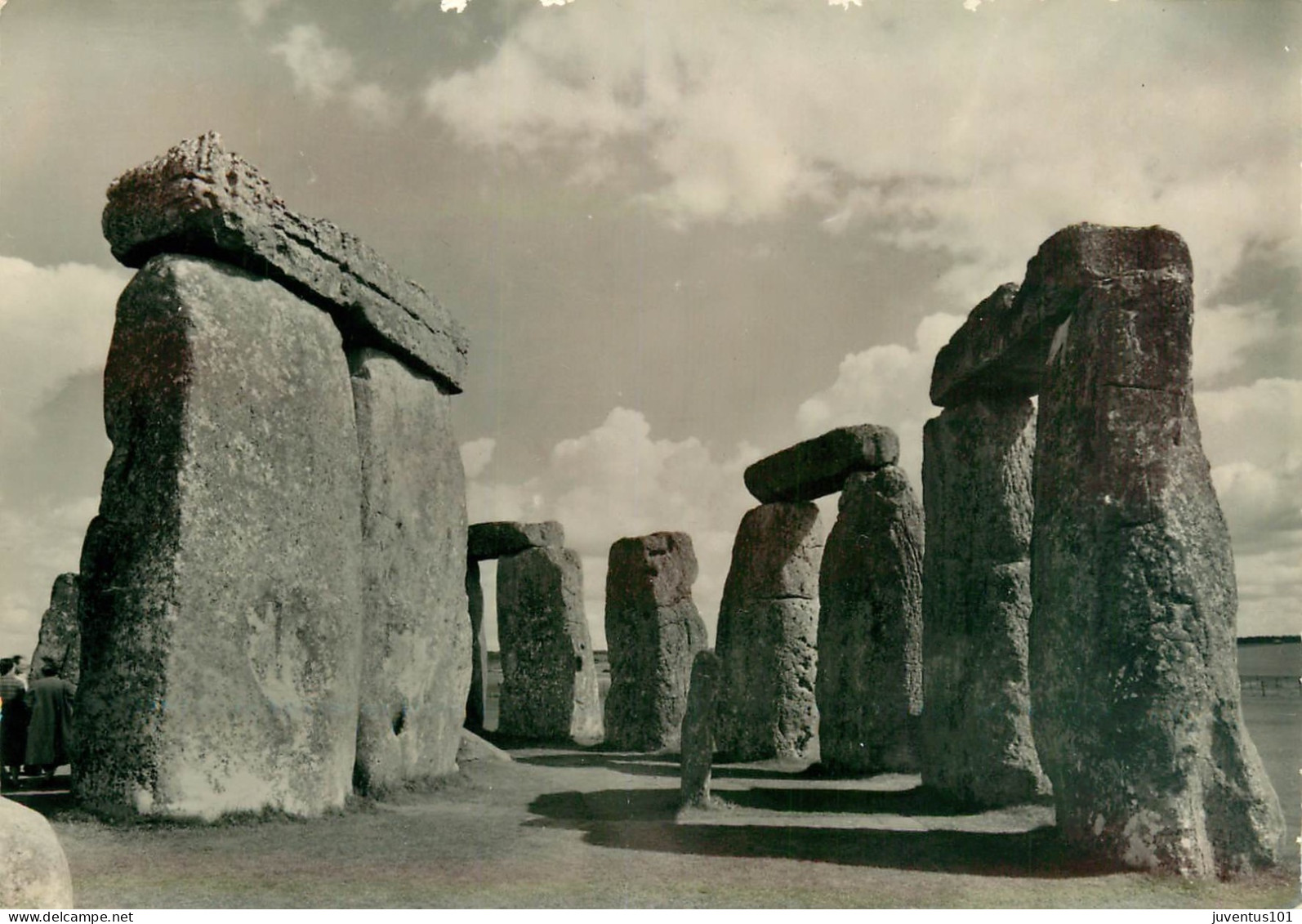 CPSM Stonehenge-Interior Of Circle      L2232 - Stonehenge