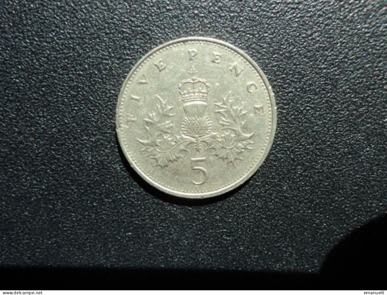 ROYAUME UNI : 5 PENCE   1988     KM 937     SUP * - 5 Pence & 5 New Pence