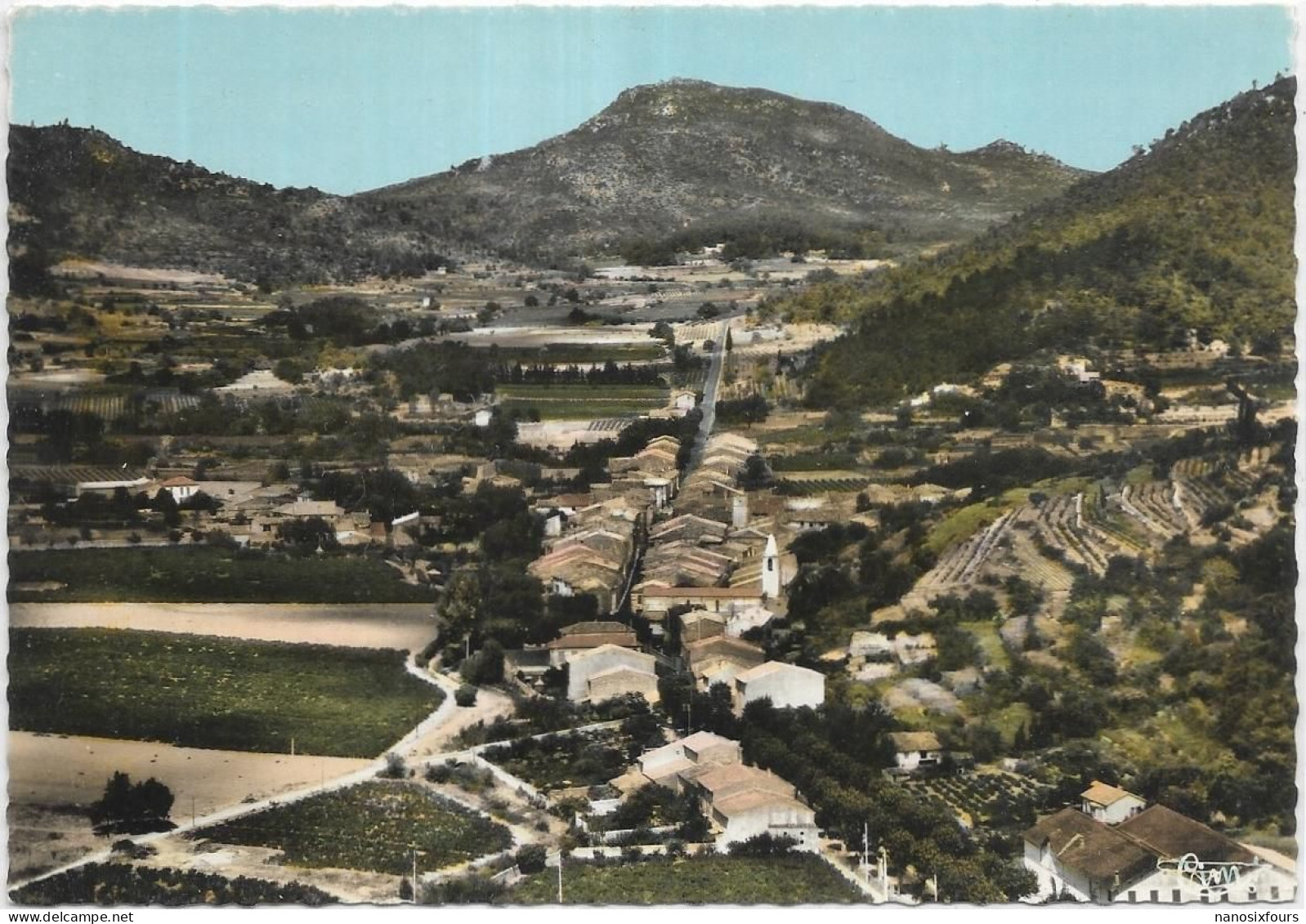 D 83.  LA ROQUEBRUSSANNE.   VUE AERIENNE - La Roquebrussanne