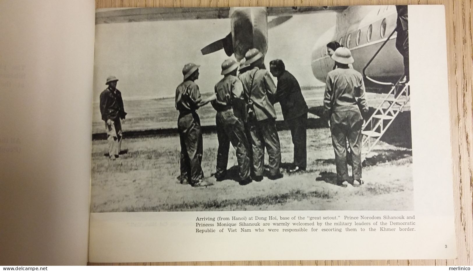 King Sihanouk Returns To Cambodia - Armées Étrangères