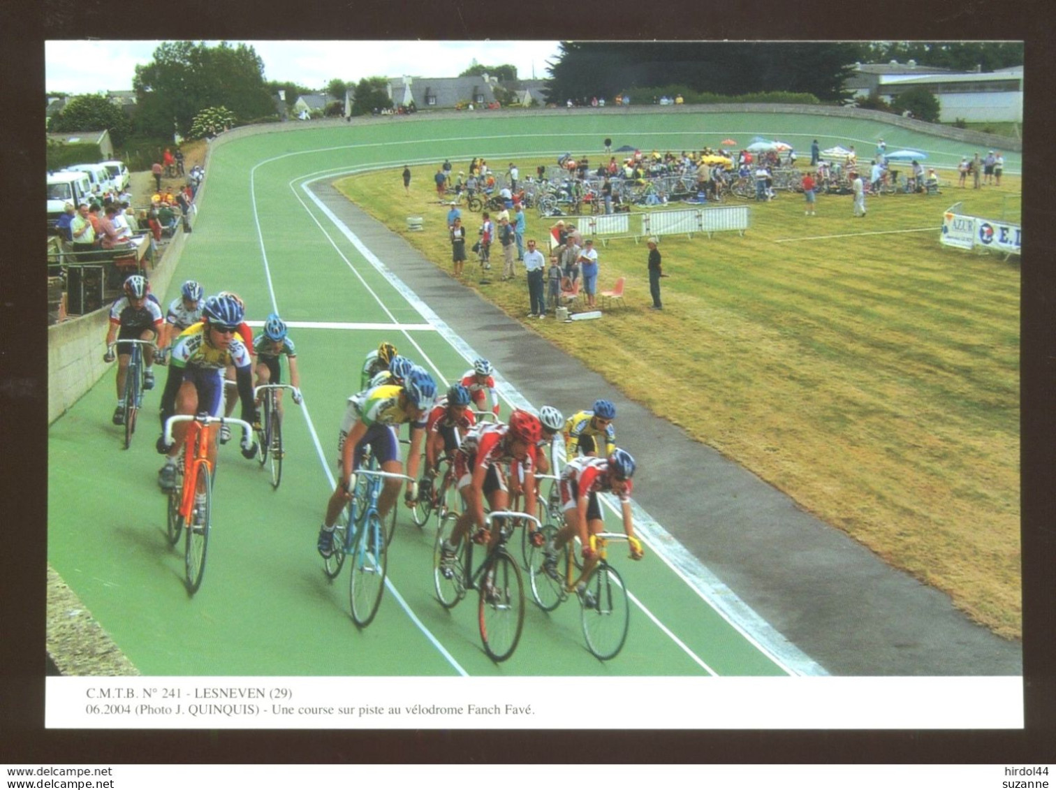 LESNEVEN -une Course Sur Piste Au Vélodrome Fanch Favé - VENTE DIRECTE X - Lesneven