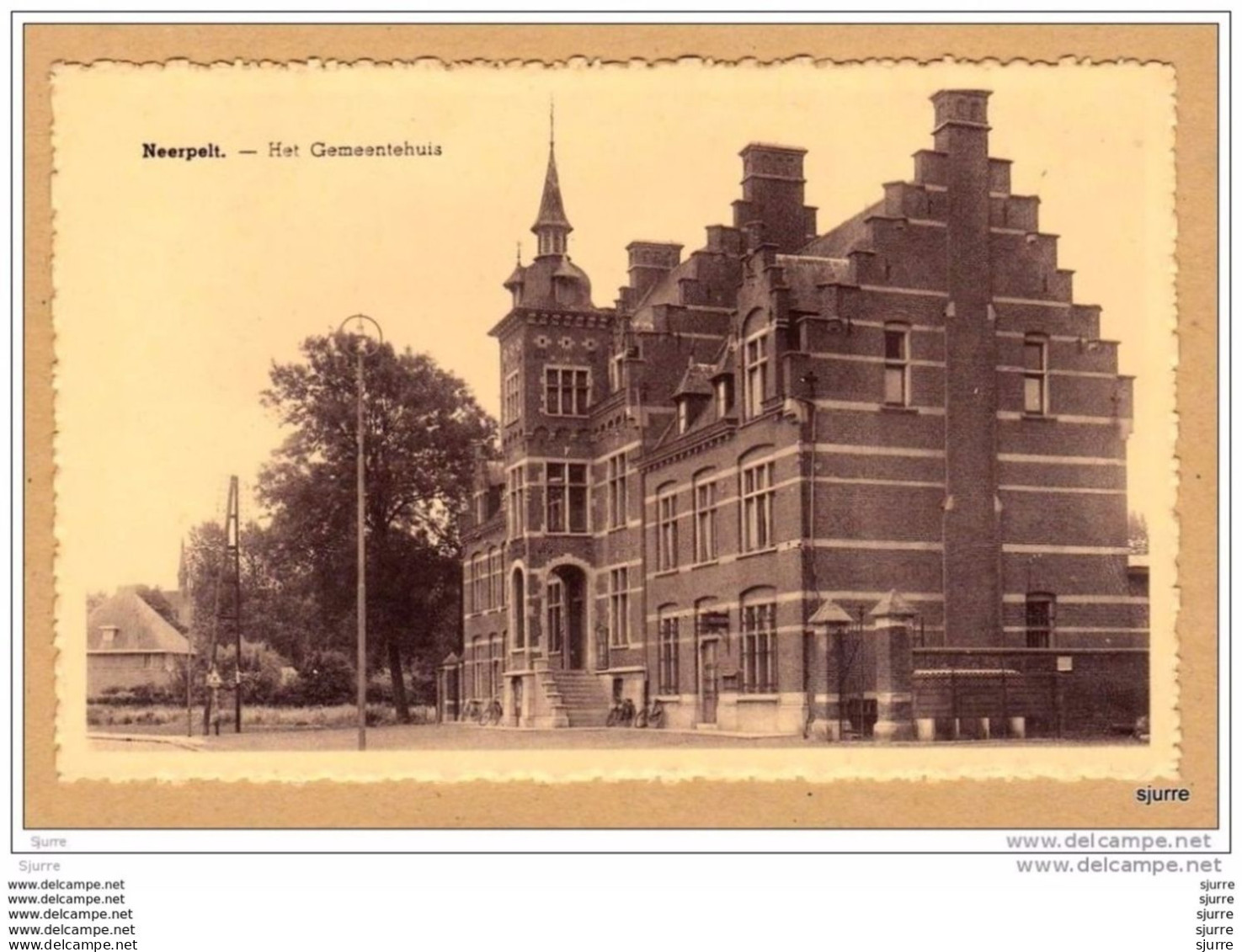 NEERPELT - Gemeentehuis - Neerpelt