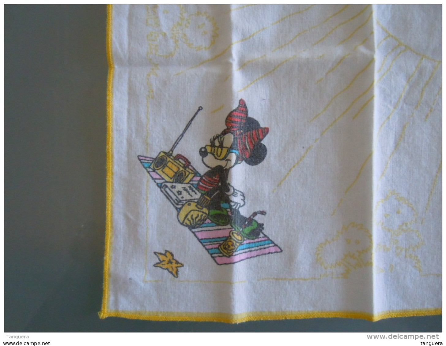 Mouchoir D'enfant Kinderzakdoek  Walt Disney Productions Micky &amp; Mini Mouse - Handkerchiefs
