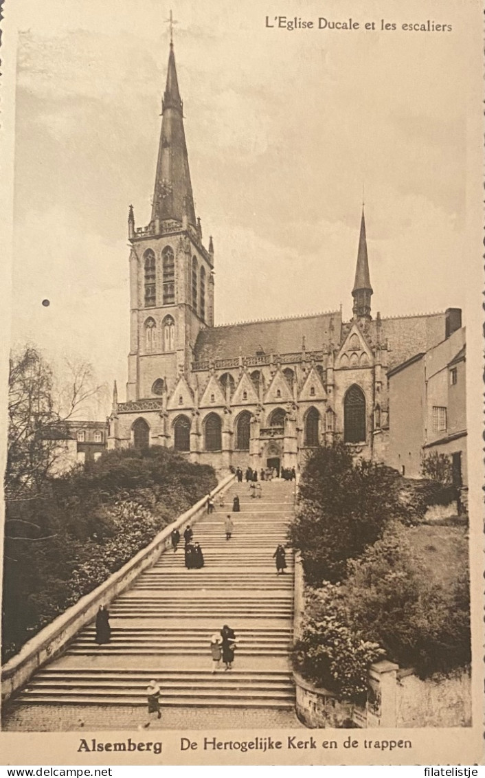 Alsemberg De Hertogelijke Kerk En Zijn Trappen - Beersel