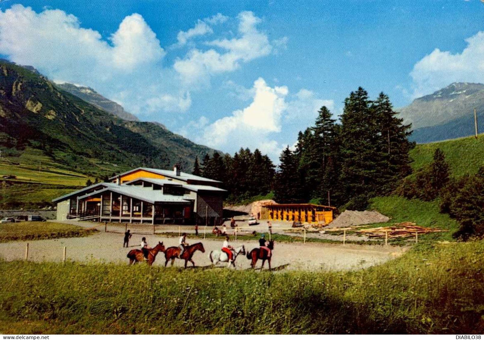 VAL-CENIS  ( SAVOIE )  LANSLEBOURG - LANSLEVILLARD . CENTRE INTERNATIONAL DE SEJOUR - Val Cenis