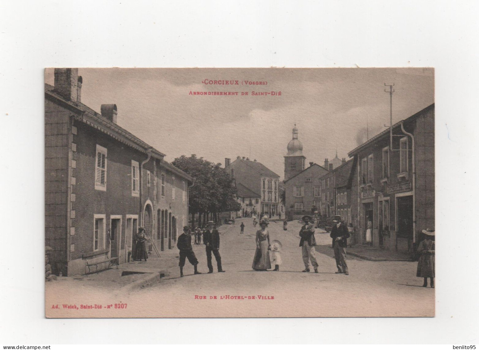 CPA De CORCIEUX - Rue De L'hôtel De Ville. - Corcieux