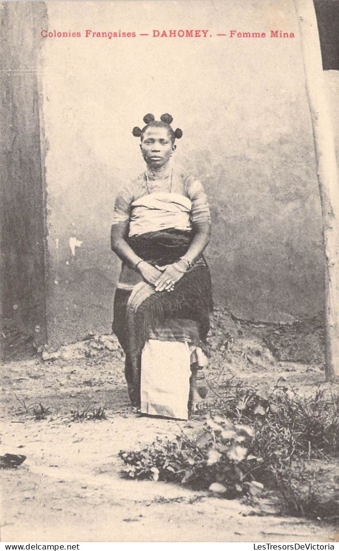 Benin - Colonies Françaises - Dahomey - Femme Mina - Costume Traditionnel - Carte Postale Ancienne - Benín