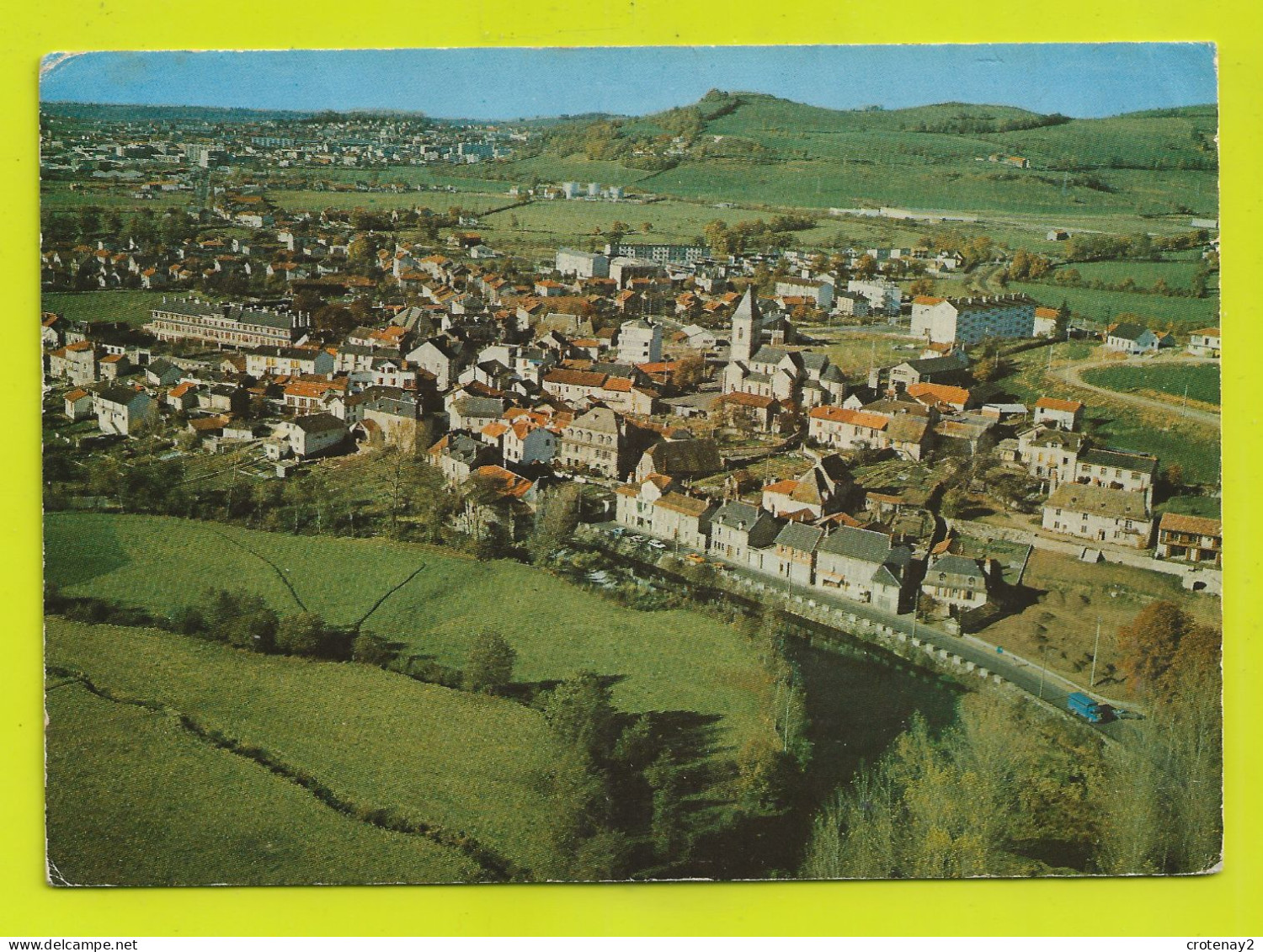 15 ARPAJON SUR CERE Les Bords De La Cère En 1977 Camion Bleu Bétaillère Renault Citroën Tube - Arpajon Sur Cere