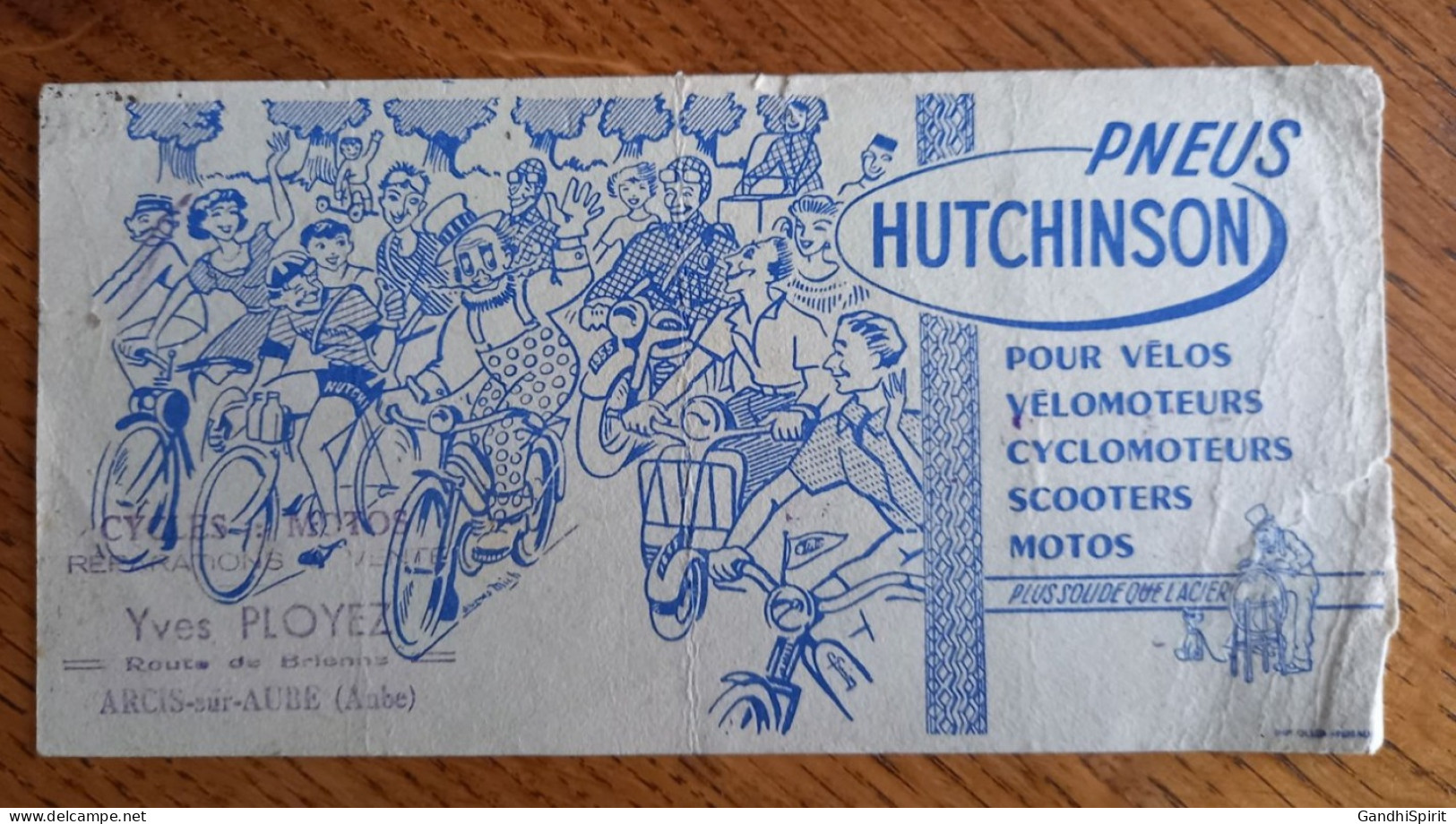 Buvard - Pneus Hutchinson - Scooter (Vespa), Moto, Vélo, Cyclomoteurs (Velosolex) - Tampon Yves Ployez à Arcis Sur Aube - Motos & Bicicletas