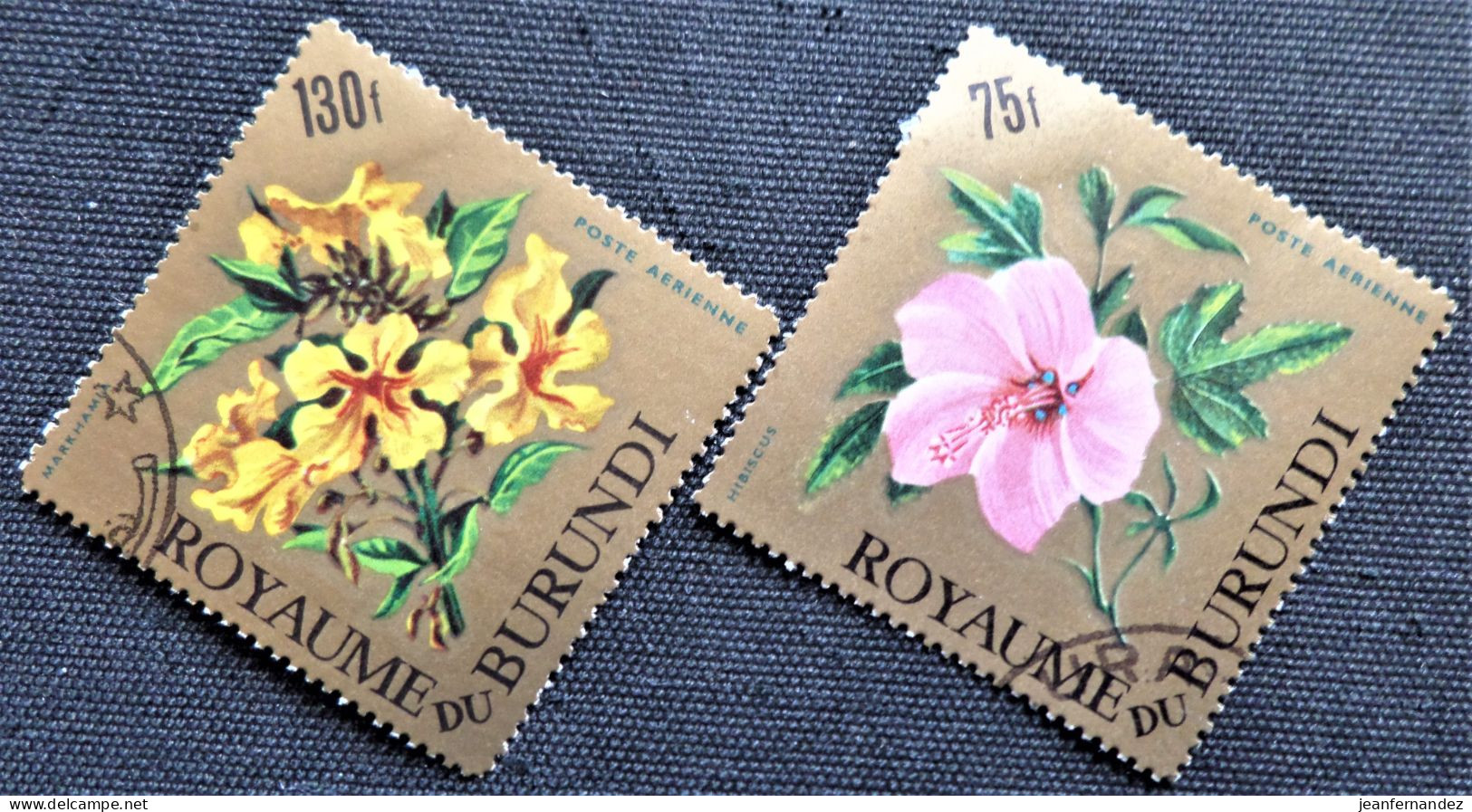 Burundi 1966 Airmail - Fleurs   Stampworld N°  244 Et 245 - Correo Aéreo