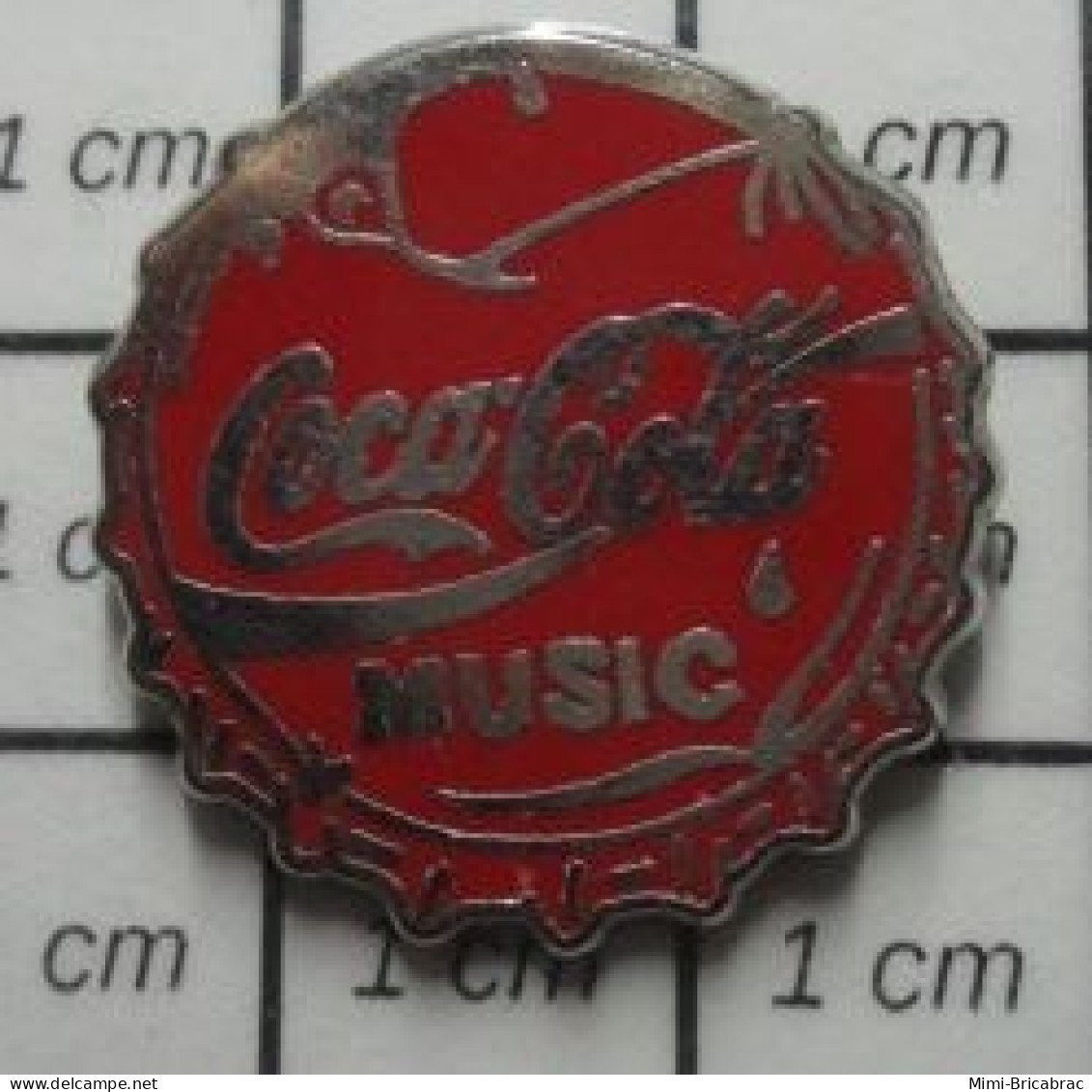 611c Pin's Pins / Beau Et Rare /  COCA-COLA / CAPSULE COCA-COLA MUSIC Par DECAT - Coca-Cola