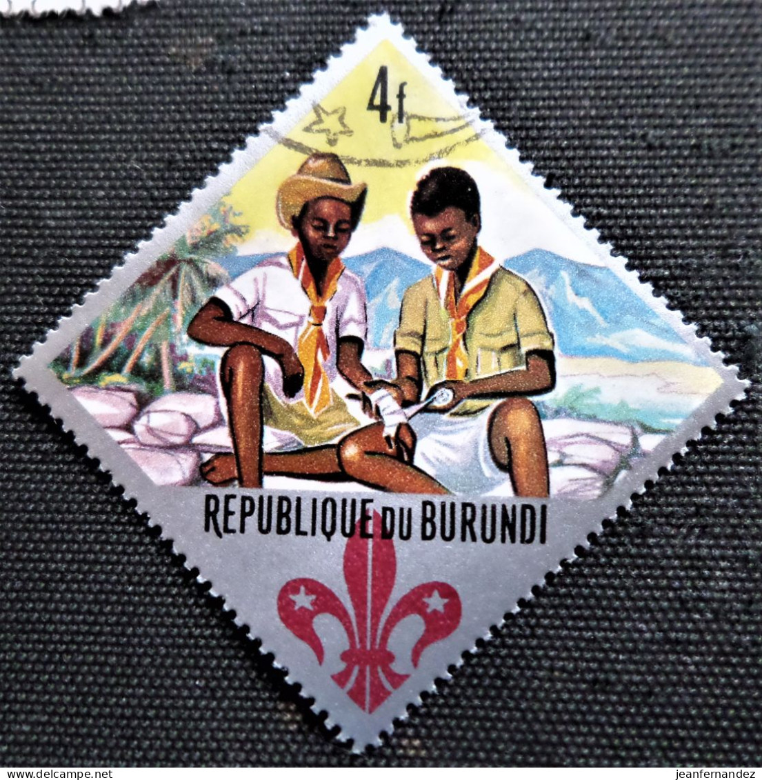 Burundi 1967 The 60th Anniversary Of Scout Movement And World Scout Jamboree -   Stampworld N°  357 - Gebraucht