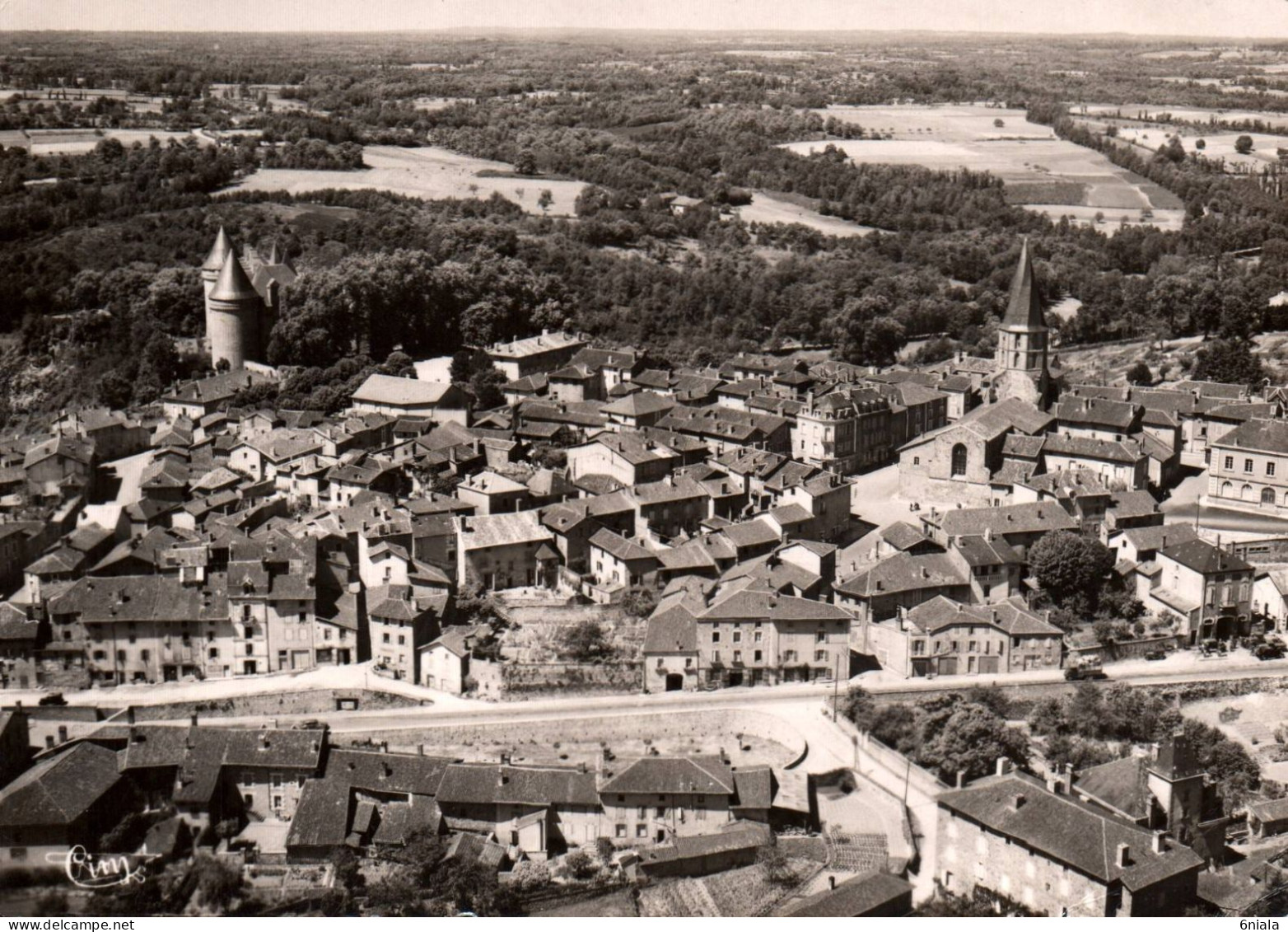 17433 ROCHECHOUART Vue Générale Aérienne    (2 Scans) 87 - Rochechouart