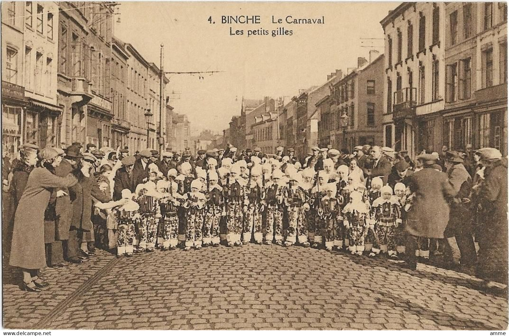 Binche  *  Le Carnaval - Les Petits Gilles - Binche