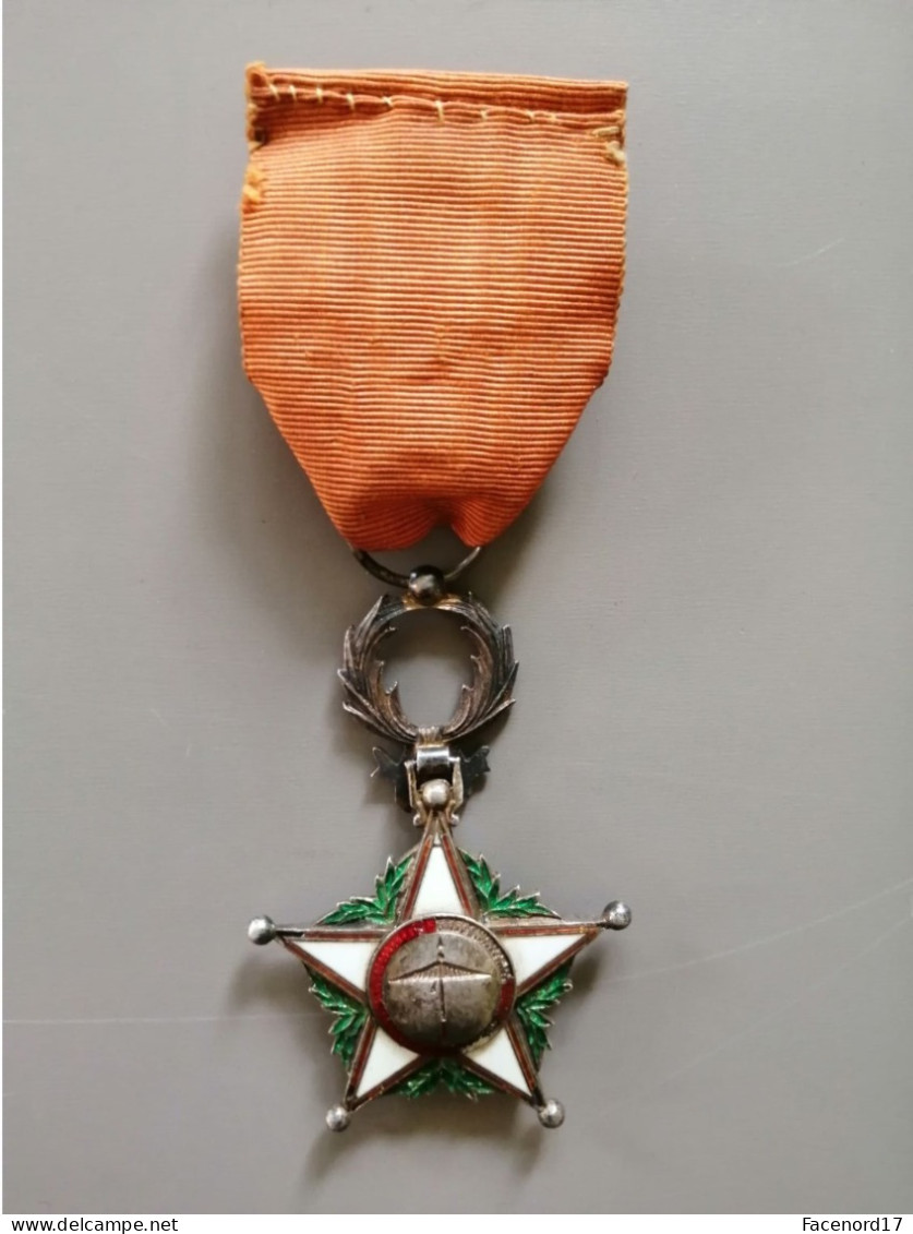 Médaille Maroc Officier Ordre De Ouissam Alaouite - Sonstige & Ohne Zuordnung