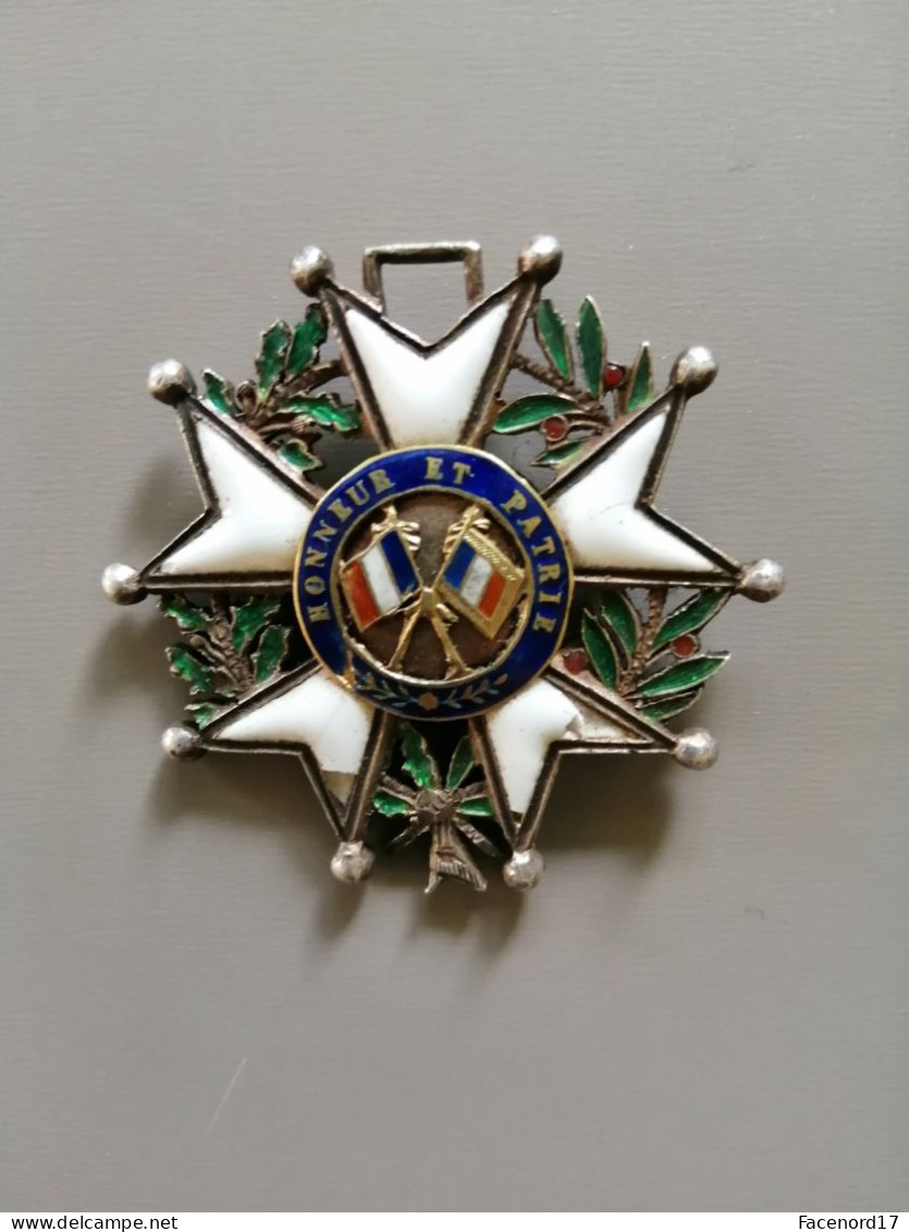 Croix De Chevalier De La Légion D'honneur 1870 Incomplète - Francia