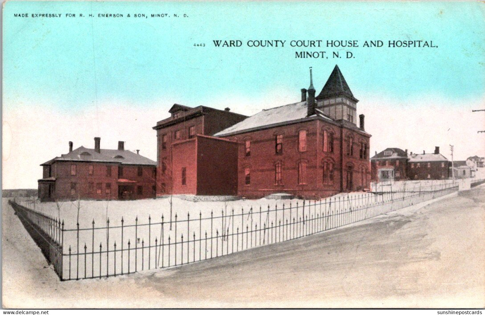 North Dakota Minot Ward County Court House And Hospital Curteich - Minot