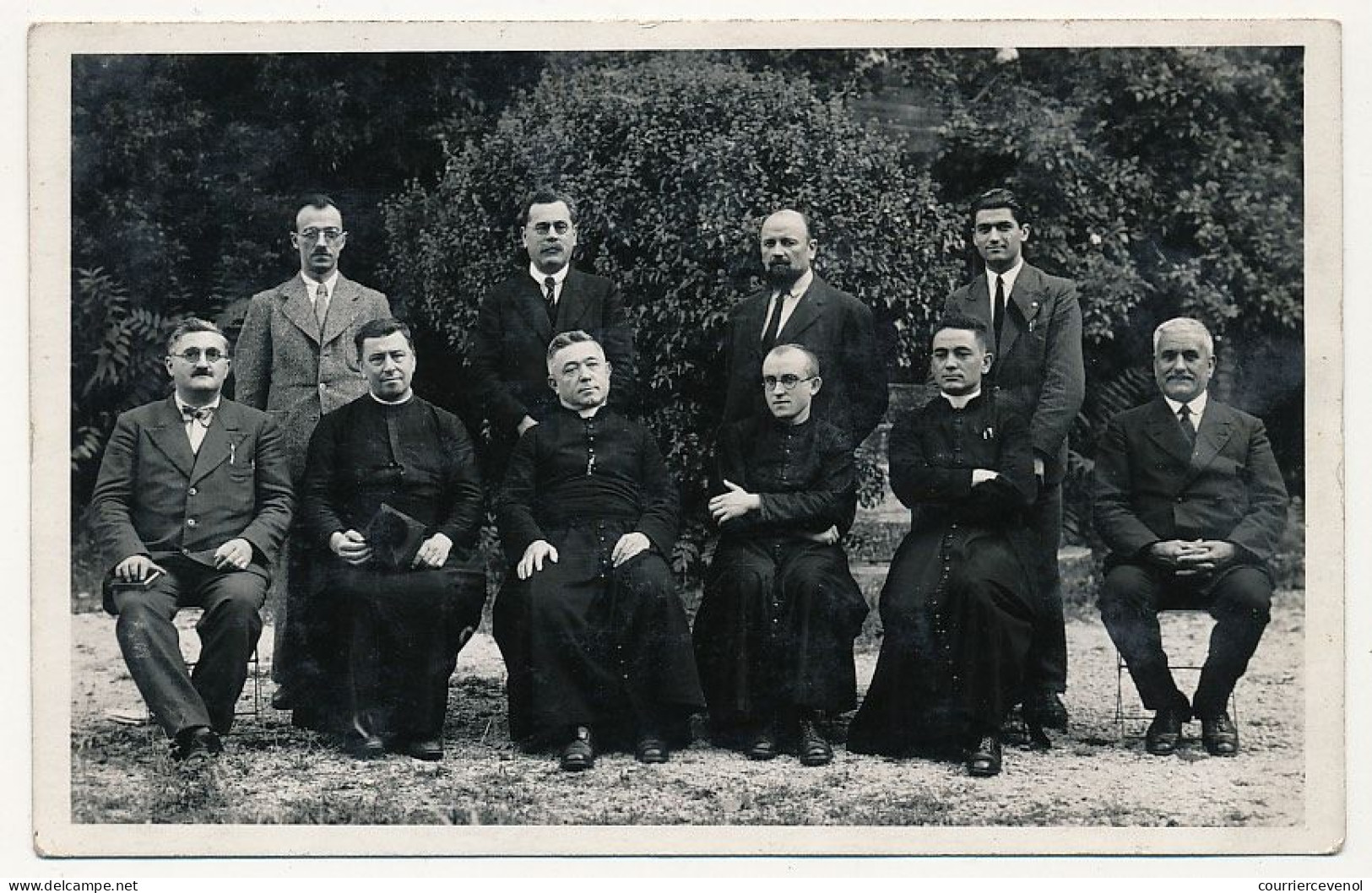 4 CPAs Photo - Groupe D'hommes, Ecclésiastiques Et Civils (Ecole, Professeurs ???) Photo RAYMOND, Valence - Valence