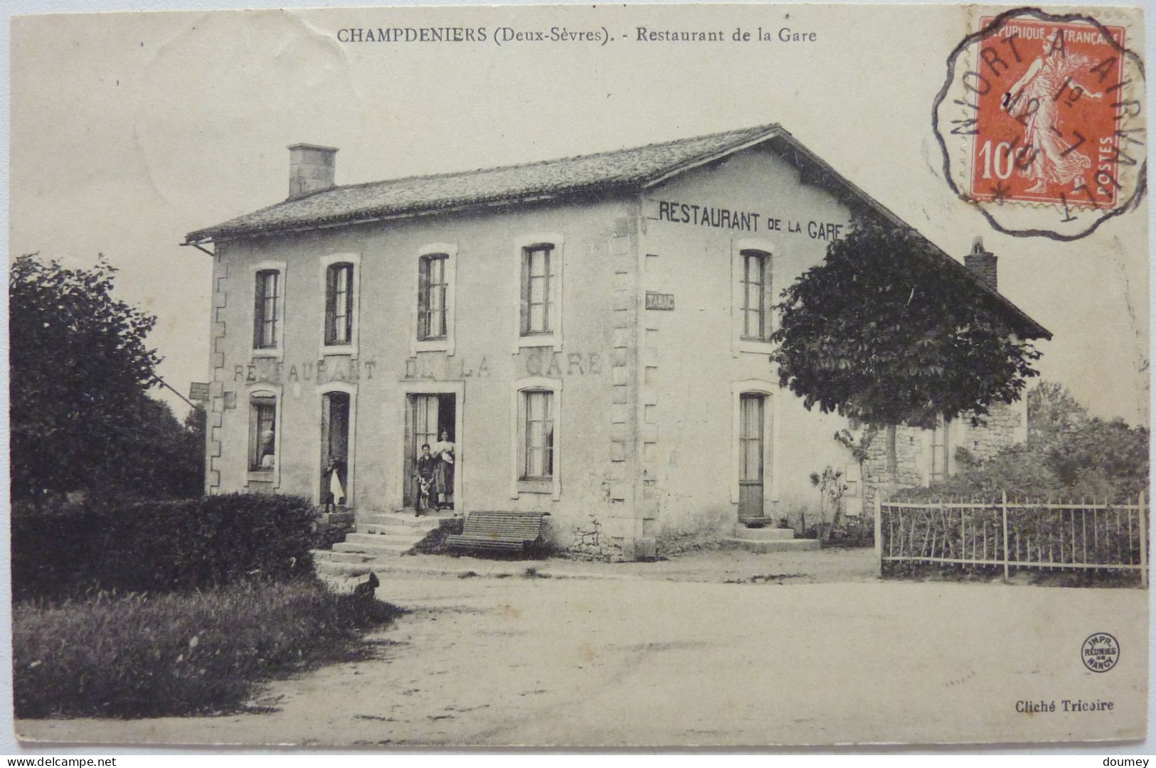 RESTAURANT DE LA GARE - CHAMPDENIERS - Champdeniers Saint Denis