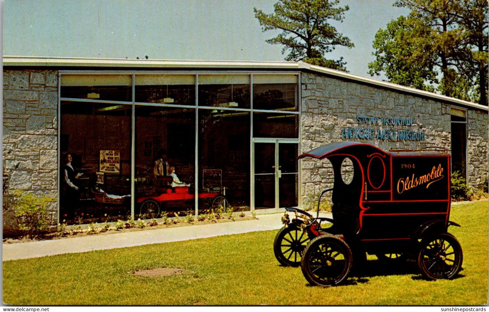 Georgia Stone Mountain Memorial Park 1904 Curved Dash Oldsmoblie Truch The Antique Auto Museum - Atlanta