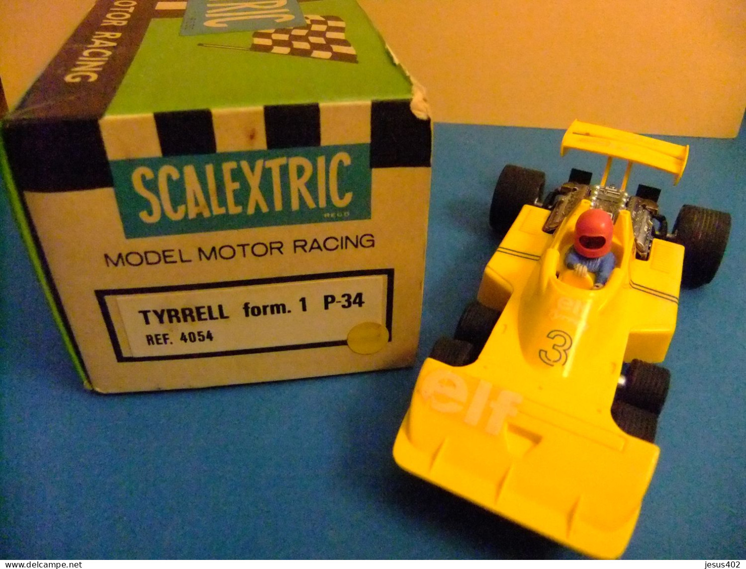 SCALEXTRIC EXIN TYRRELL P 34 AMARILLO CON CAJA ORIGINAL DE 1977 Piloto JODY SCHECKETER - Autorennbahnen