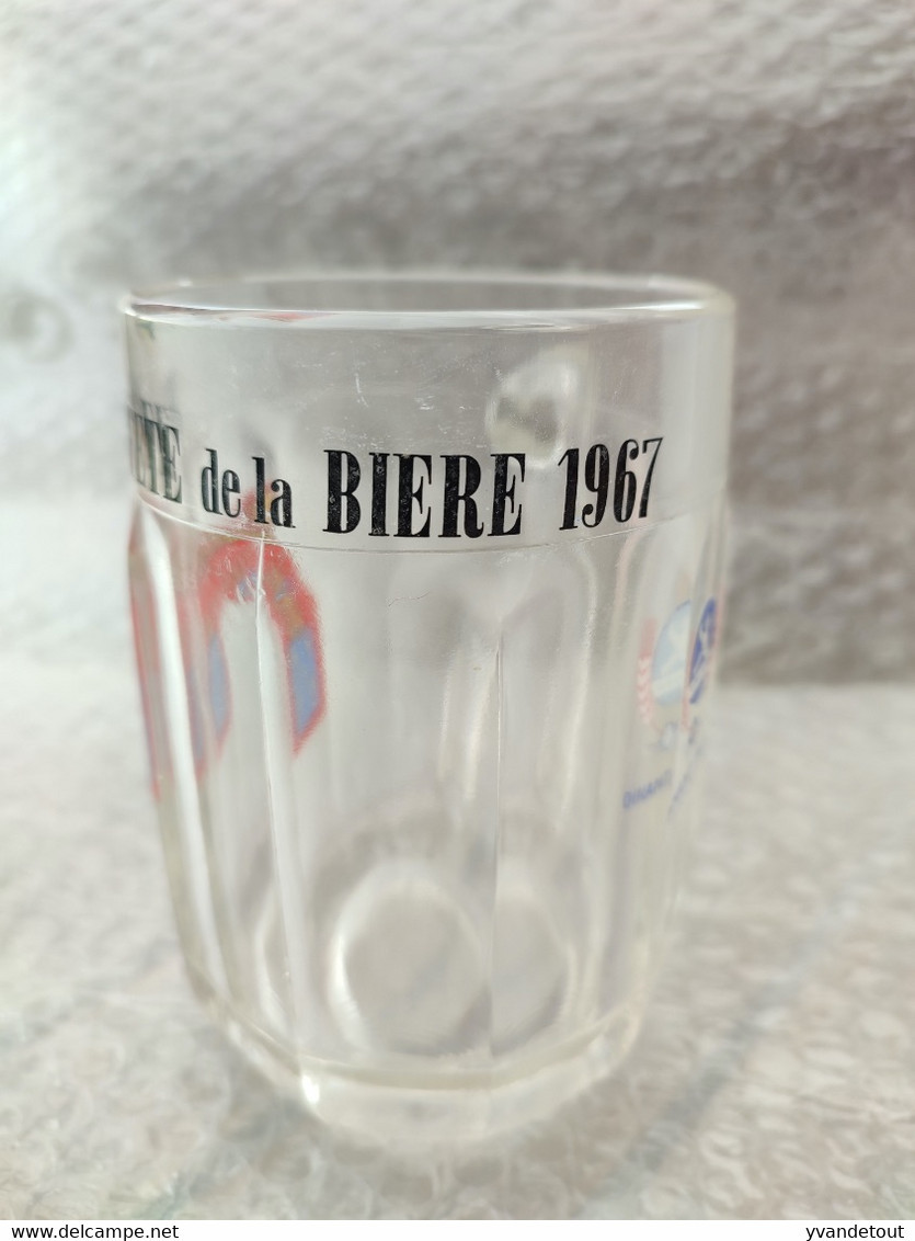 Chope à Bière En Verre épais. Dinant Pils. 10ème Fête De La Bière 1967. Ciney. Brasserie - Glazen