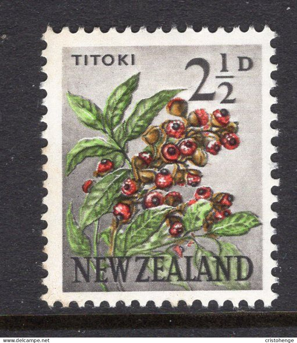 New Zealand 1960-66 Pictorials - 2½d Titoki HM (SG 784) - Neufs