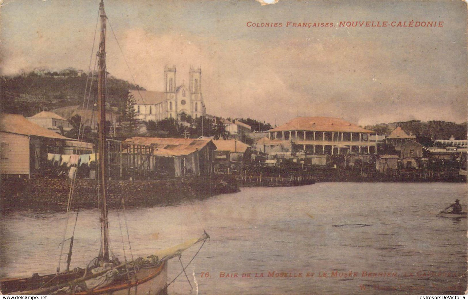 Nouvelle Calédonie - Baie De La Moselle Et Le Musée Berhiem - La Cathédrale - Carte Postale Ancienne - Nouvelle Calédonie