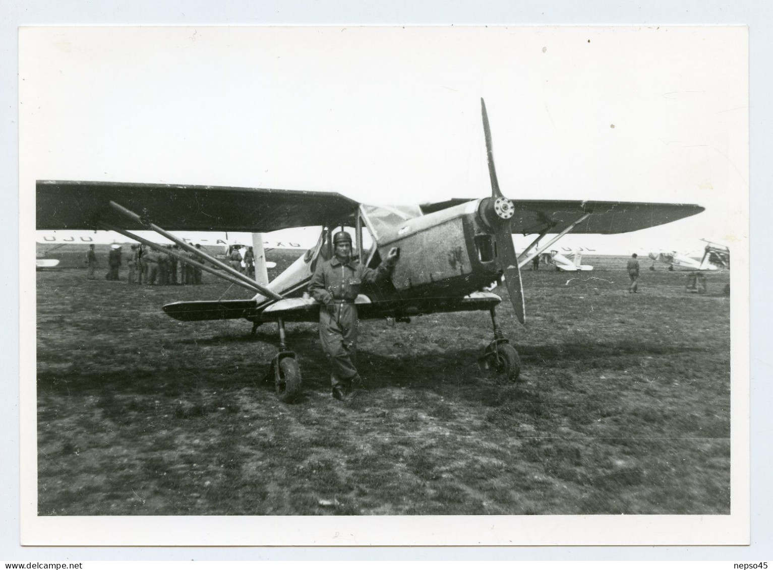 Aéronautique.Aviateur Près De Son Avion.Avions.Aviation.Plane.Aircraft.Flugzeuge. - Luftfahrt