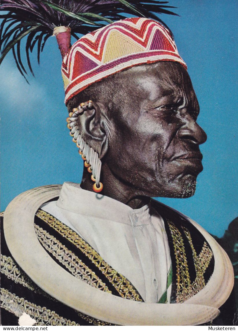 K.U.T. Kenya Uganda Tanzania PPC African Elder Traditional Costume 1975 HAGUE Netherlands UPU Weltpostverein (2 Scans) - Kenya, Ouganda & Tanzanie