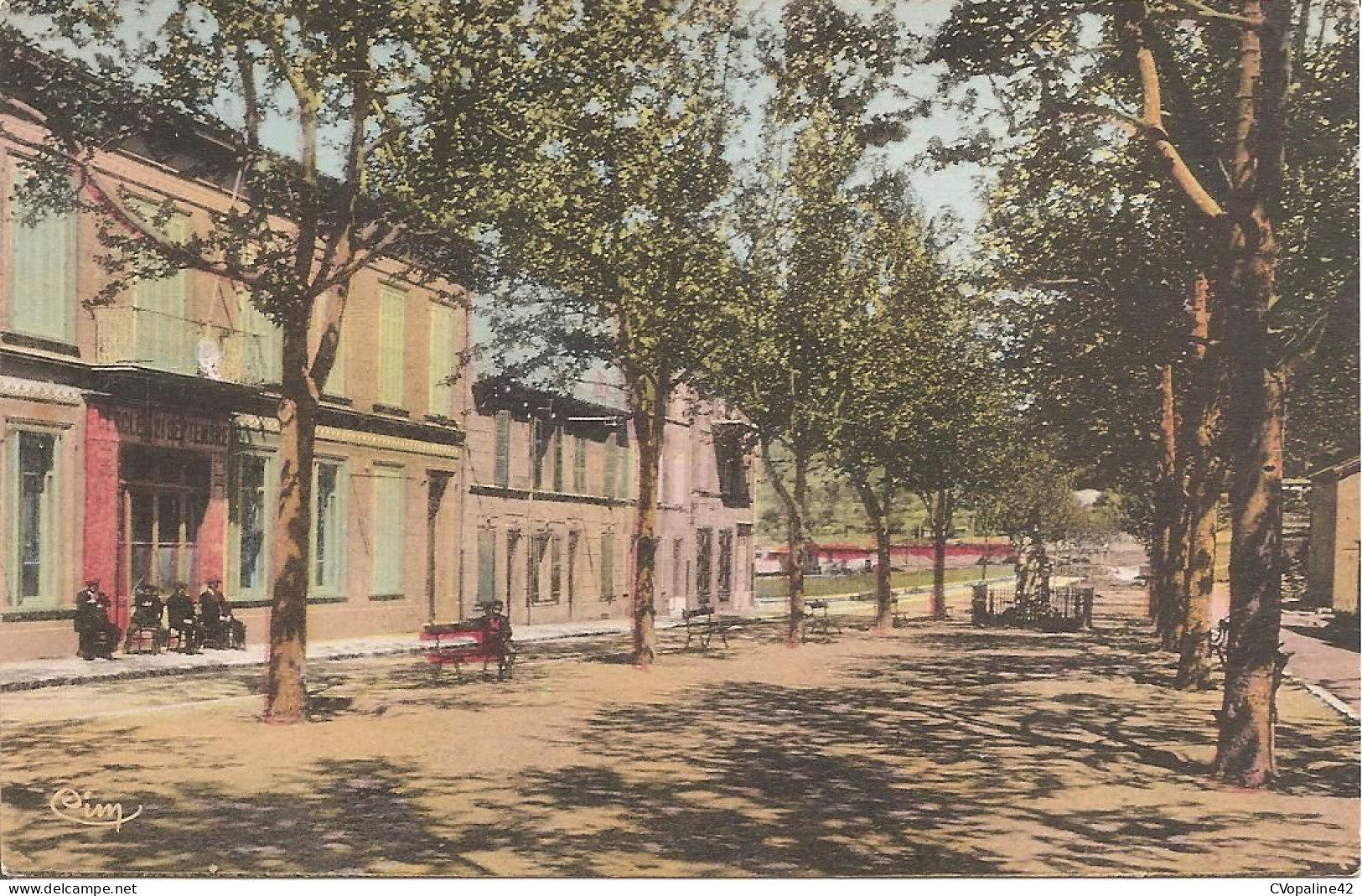 SAINT-ZACHARIE (83) Cours Louis Blanc En 1943  (2 Scans) - Saint-Zacharie
