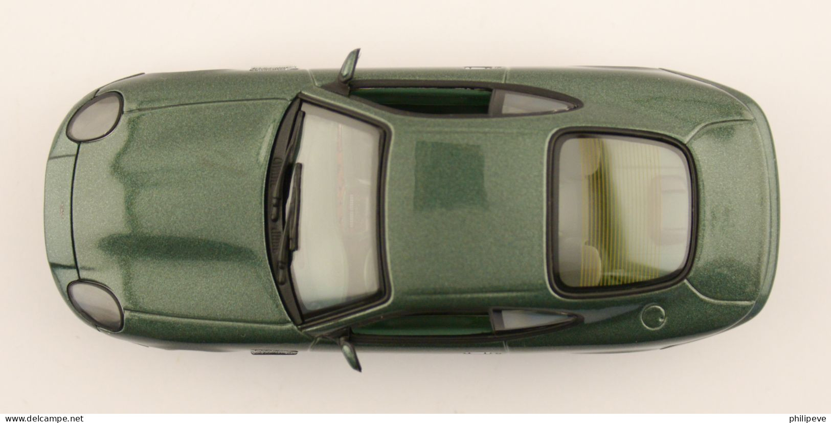 ASTON-MARTIN DB7 Vantage - Auto-Art 1:43 - AutoArt