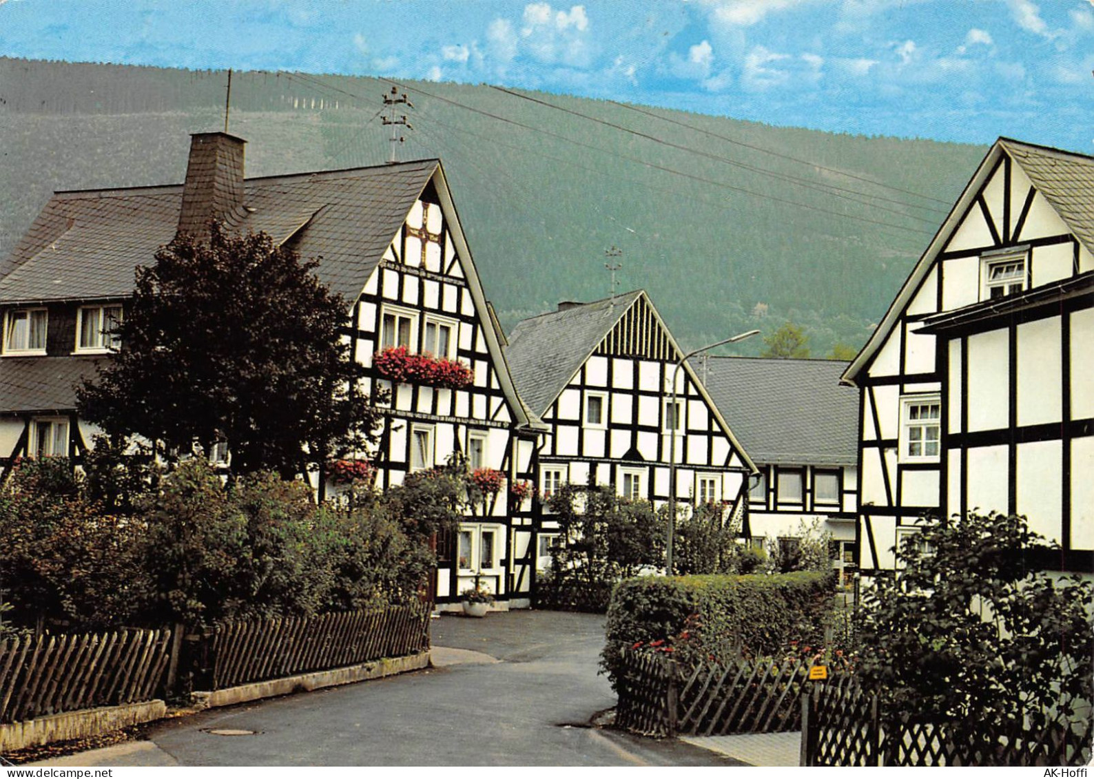 SAALHAUSEN - LENNESTADT Hochsauerland Westf. Fachwerkhäuser Gelaufen 1981 - Lennestadt