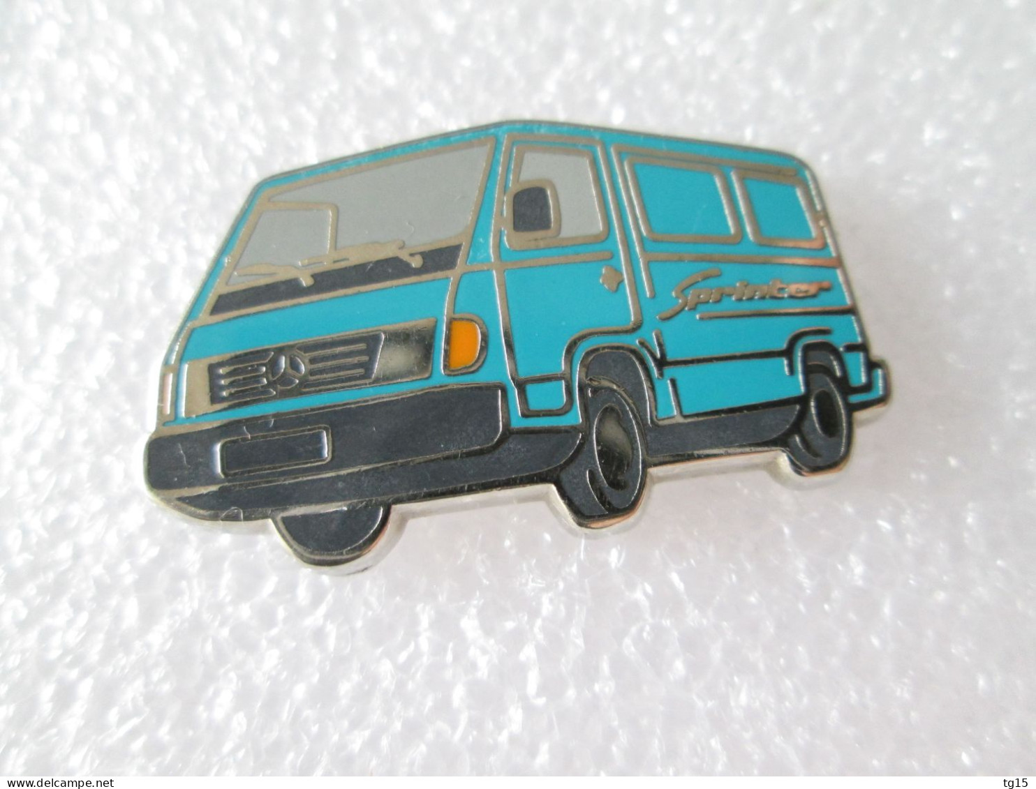 PIN'S    MERCEDES-BENZ   SPRINTER  Zamak  SOFREC - Mercedes