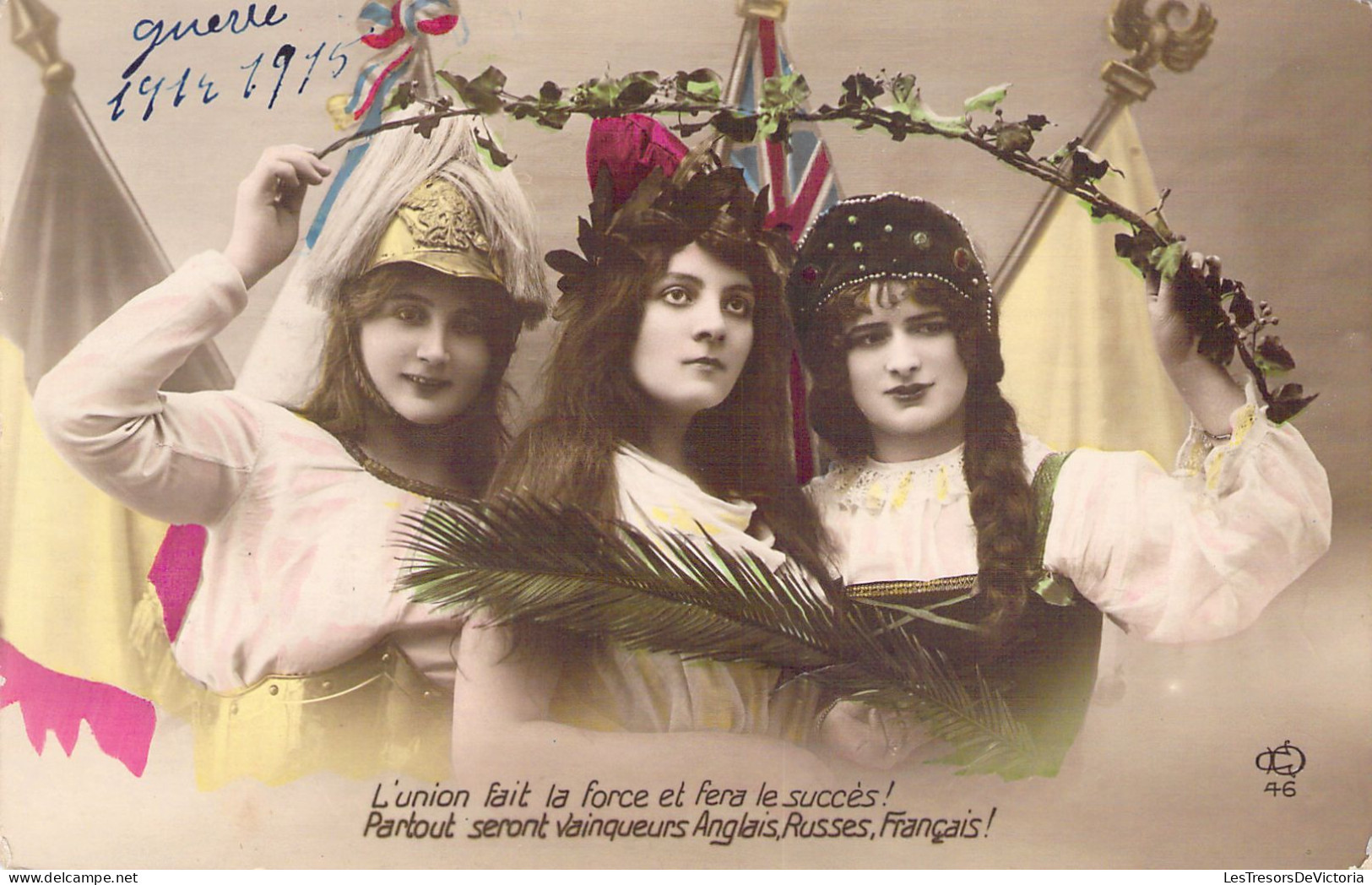 MILITARIA - FANTAISIE - Patriotique - L'union Fait La Force - Femmes Aux Drapeaux - Carte Postale Ancienne - Patrióticos